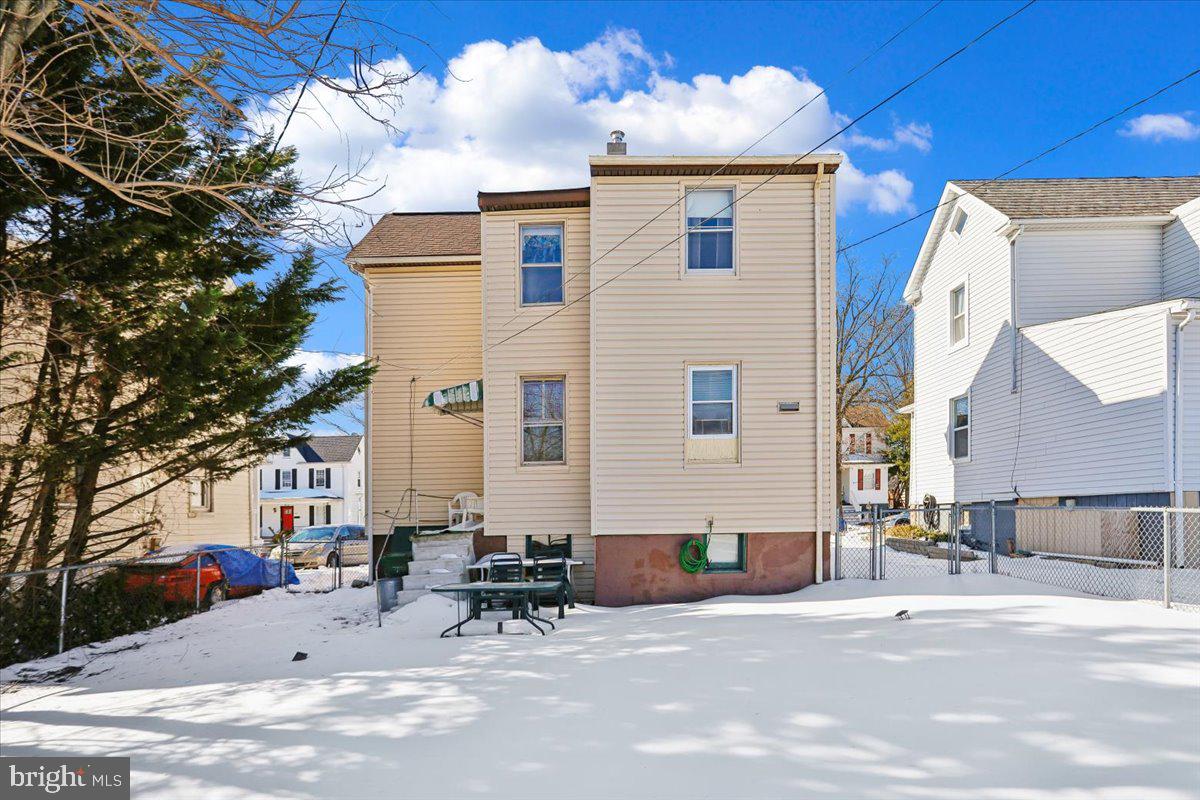 WARD 27 - Residential