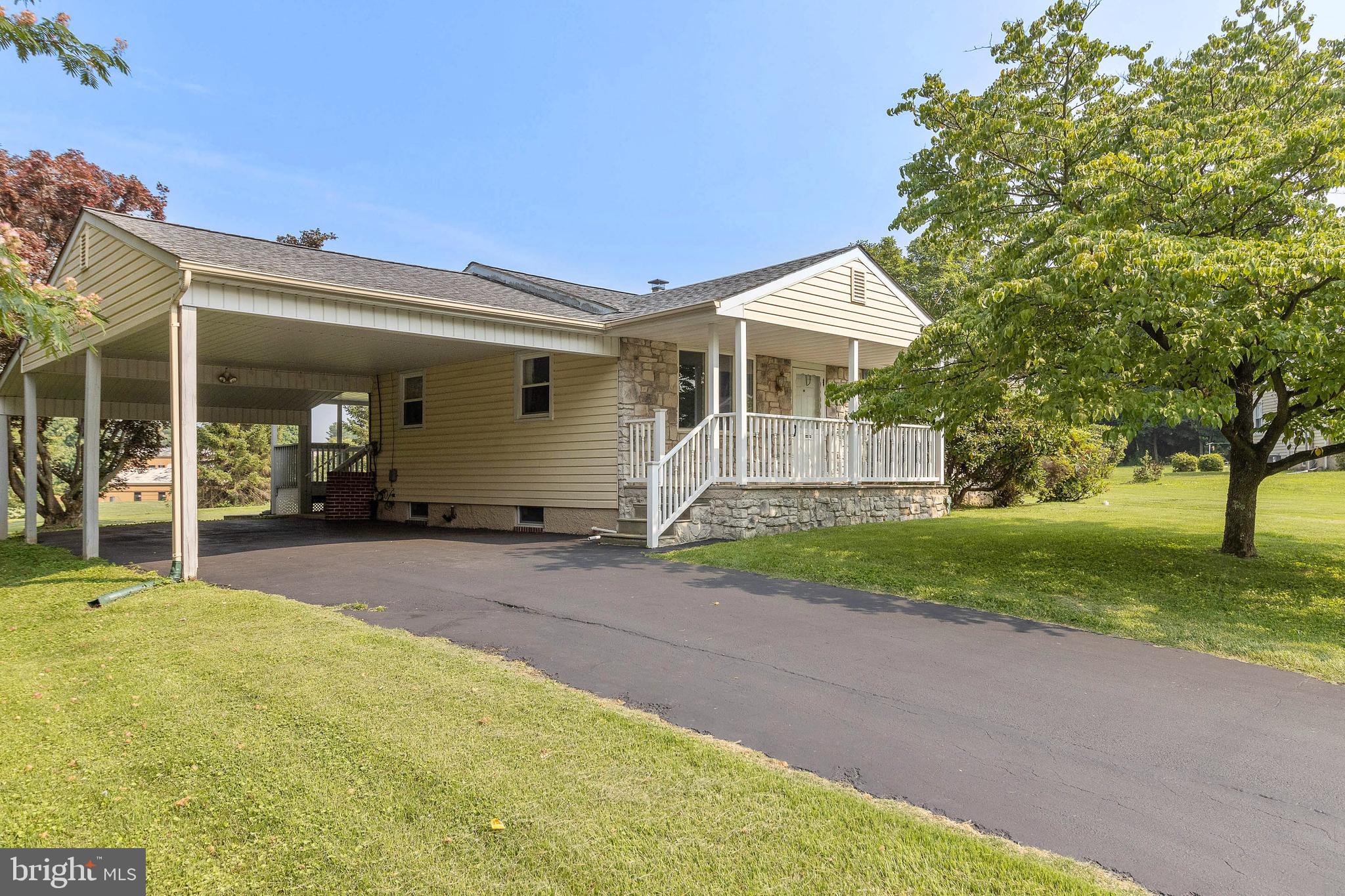 THE HEMLOCKS - Residential