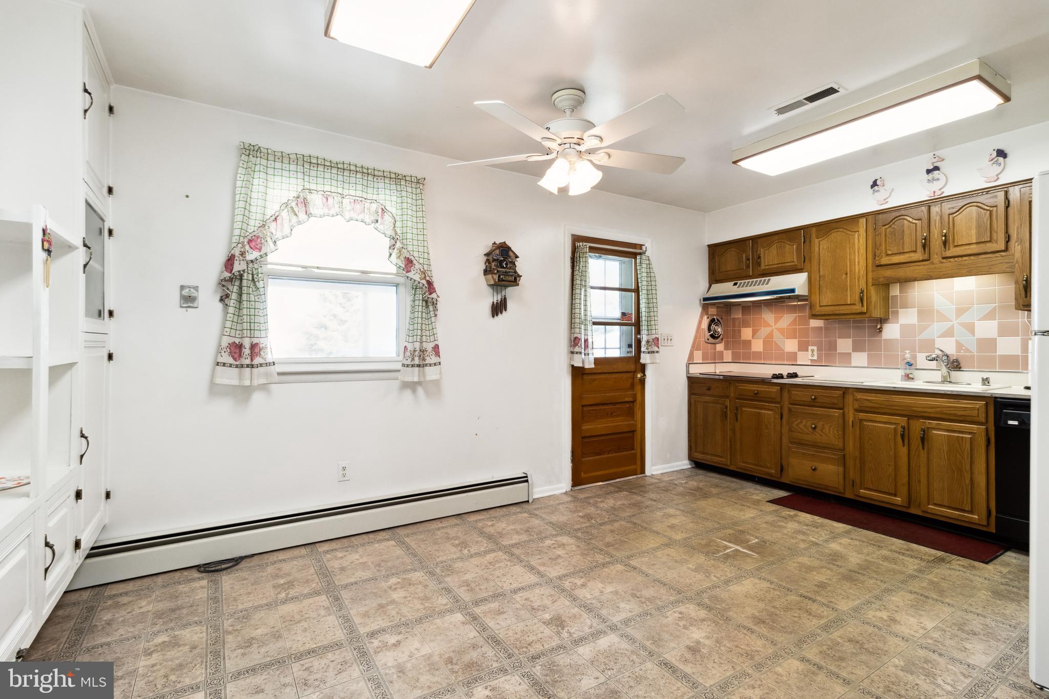 THE HEMLOCKS - Residential