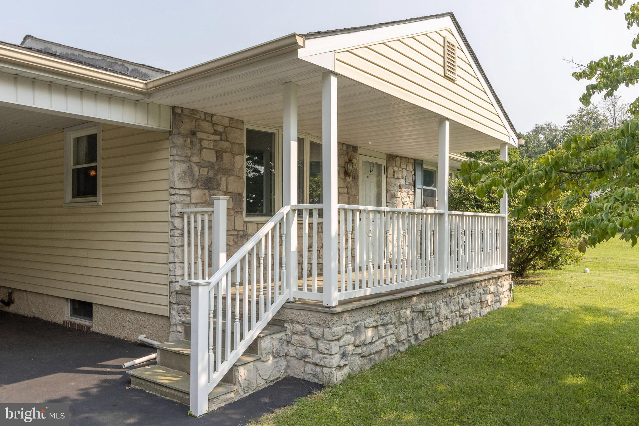 THE HEMLOCKS - Residential