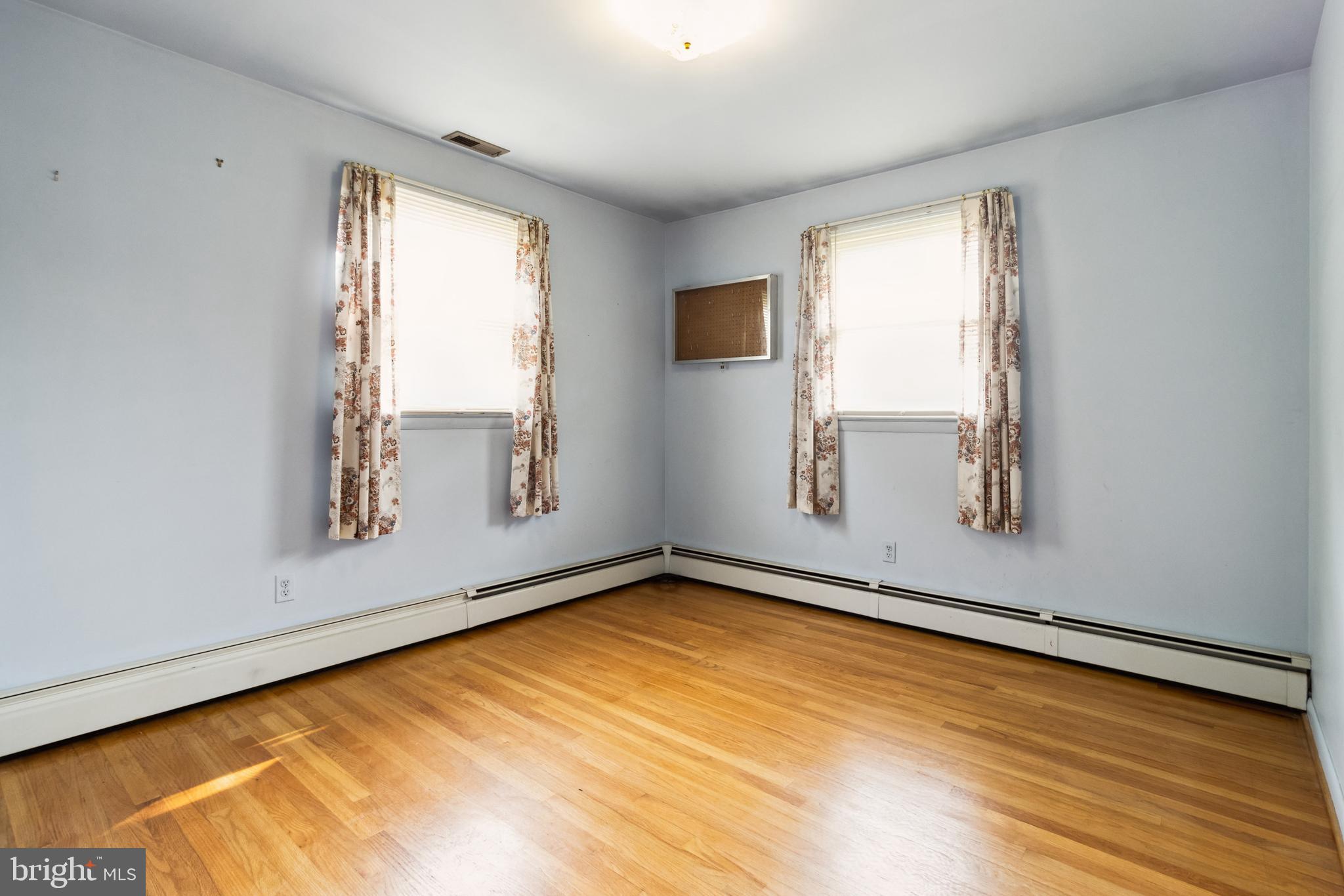 THE HEMLOCKS - Residential