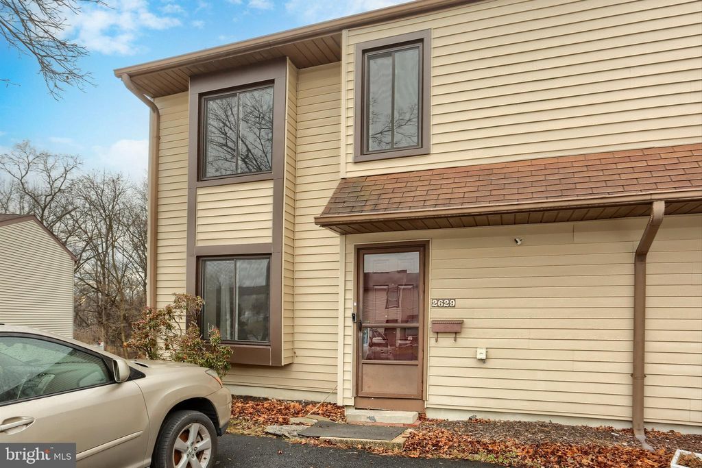 Photo of 2629 Gateway Drive, HARRISBURG, PA 17110 (MLS # PADA2052672)