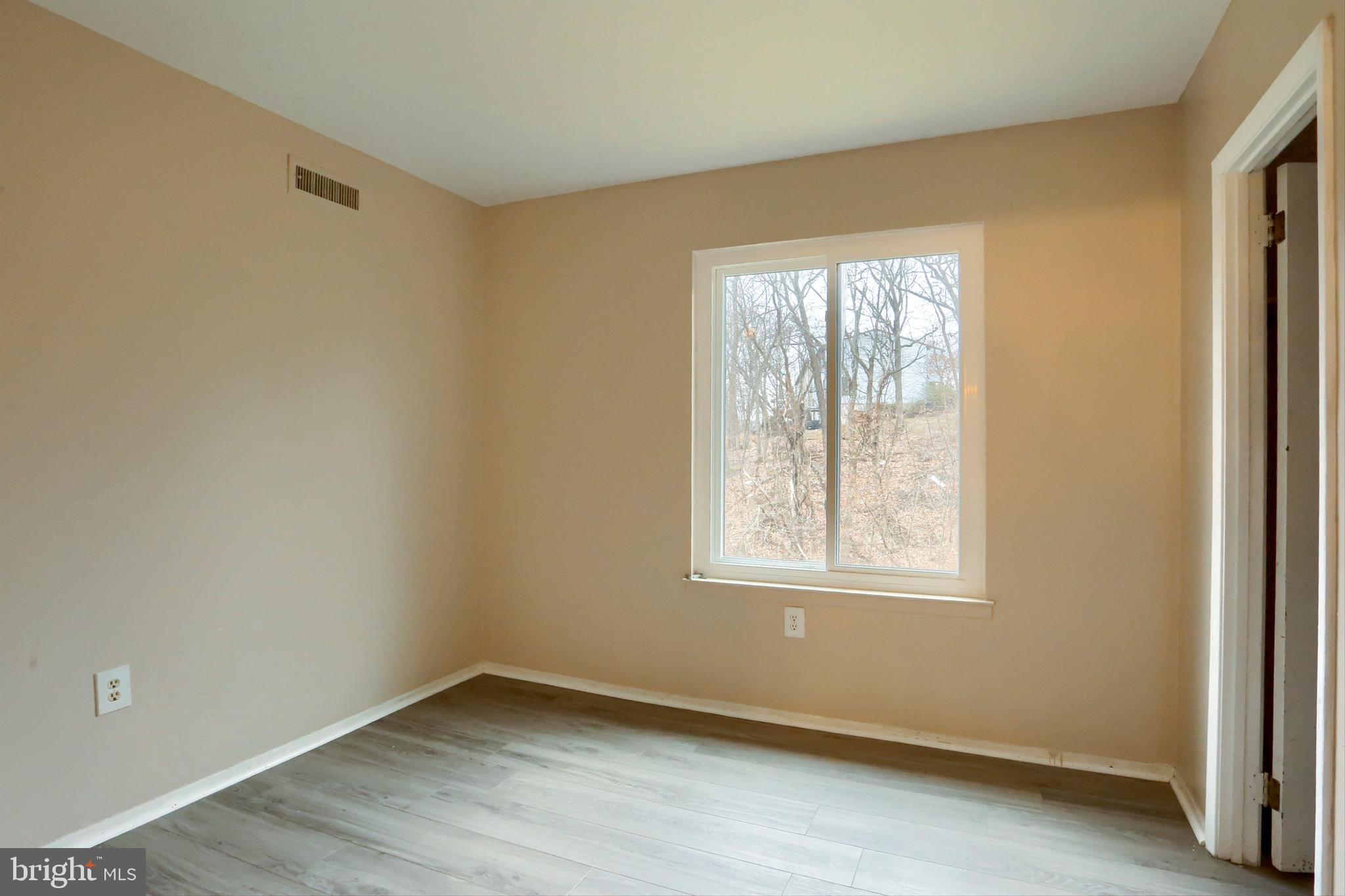 PAXTON CROSSING - Residential