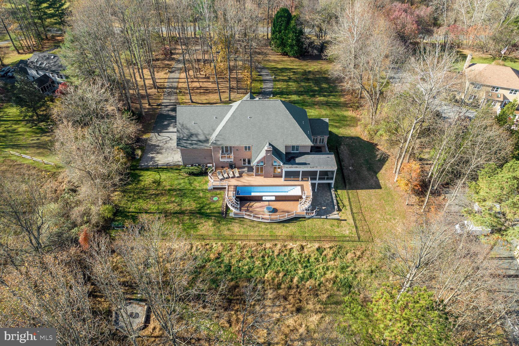 KALMIA FARMS - Residential