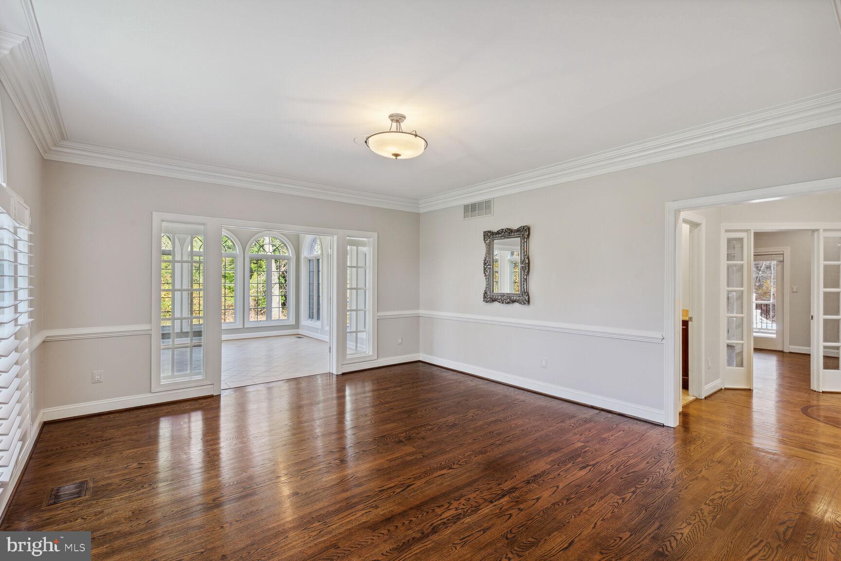 KALMIA FARMS - Residential