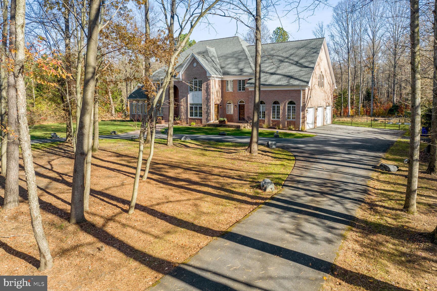 KALMIA FARMS - Residential