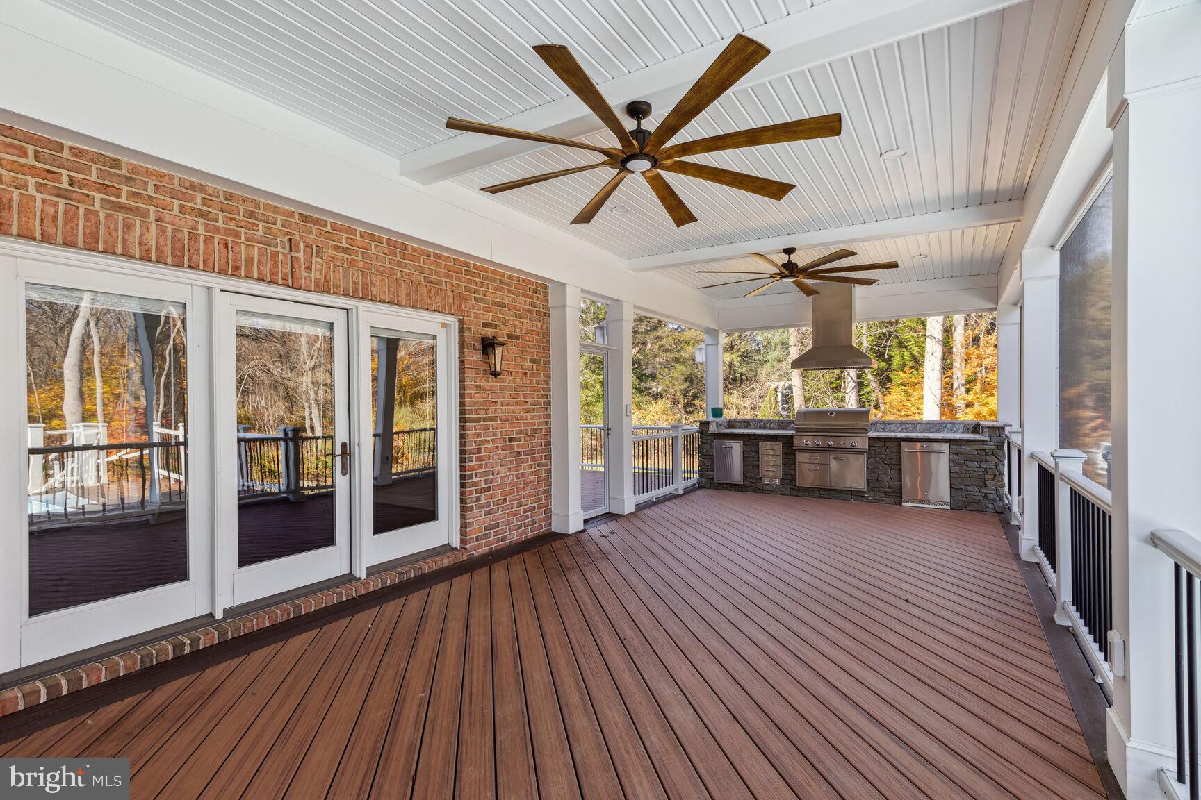 KALMIA FARMS - Residential