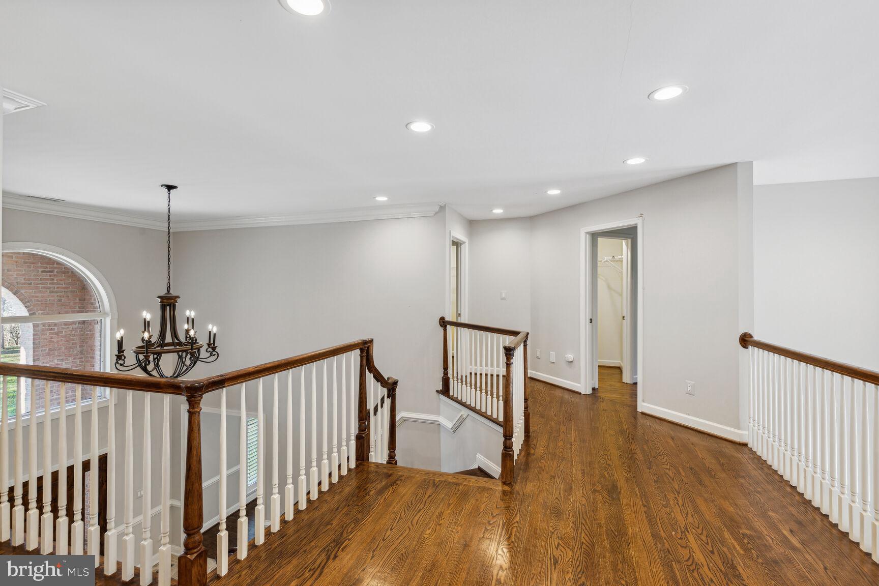 KALMIA FARMS - Residential