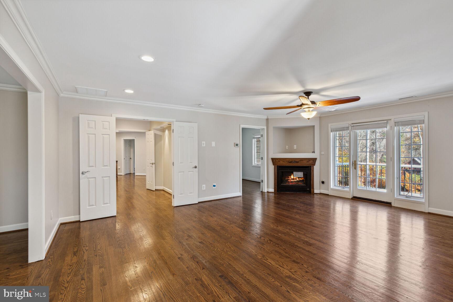 KALMIA FARMS - Residential