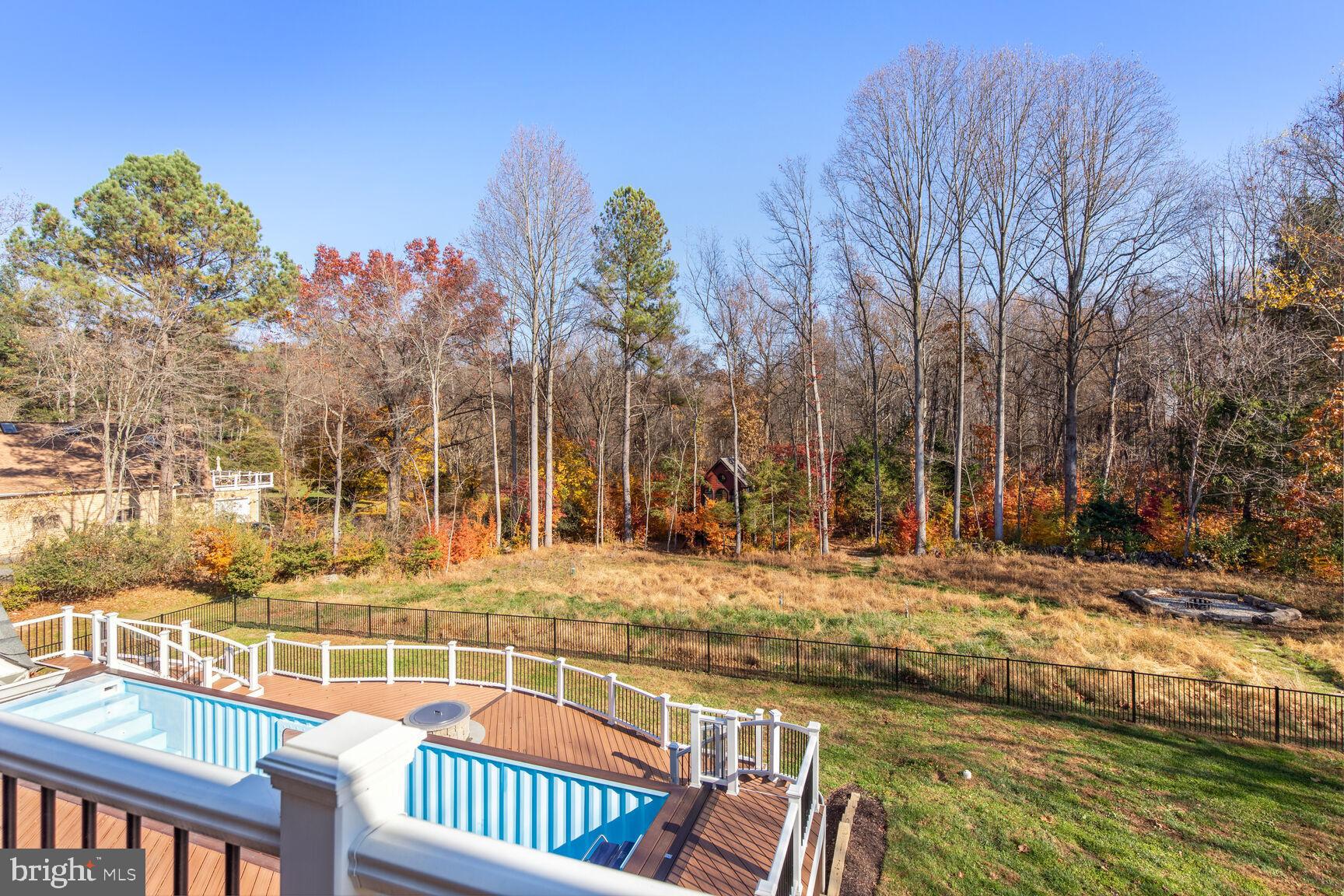 KALMIA FARMS - Residential