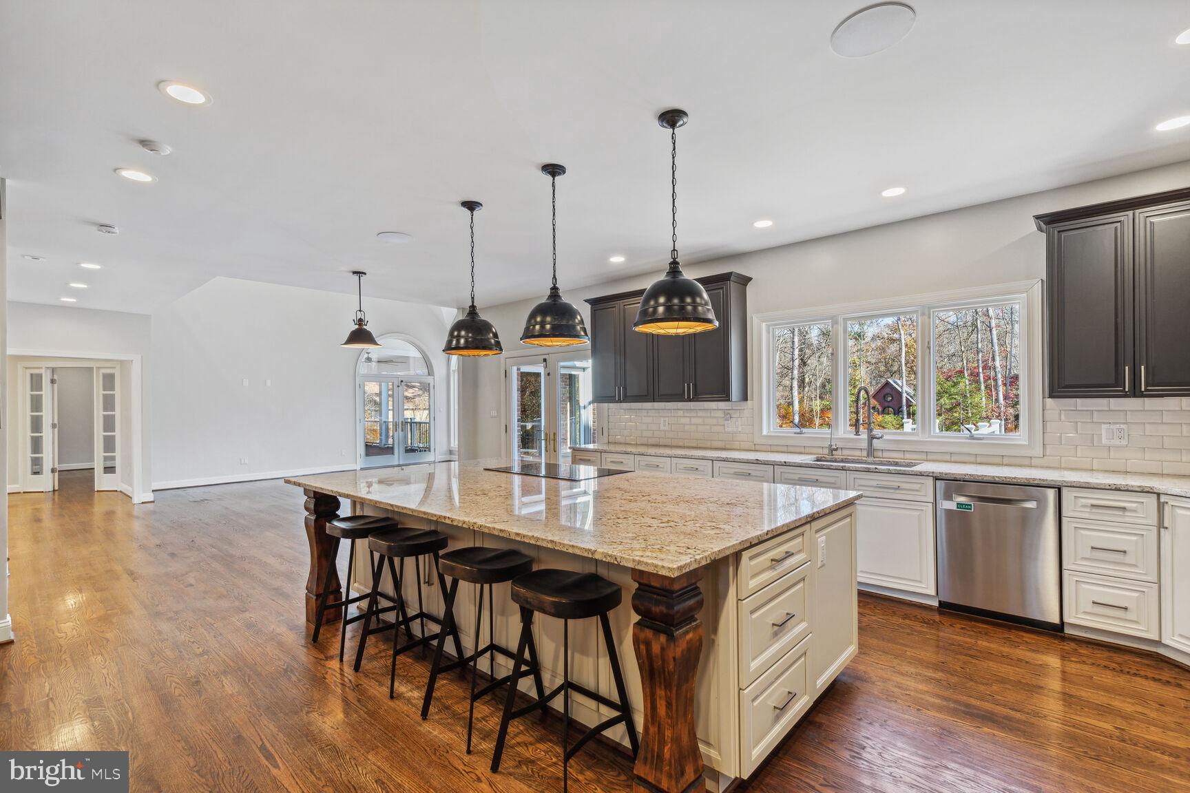 KALMIA FARMS - Residential