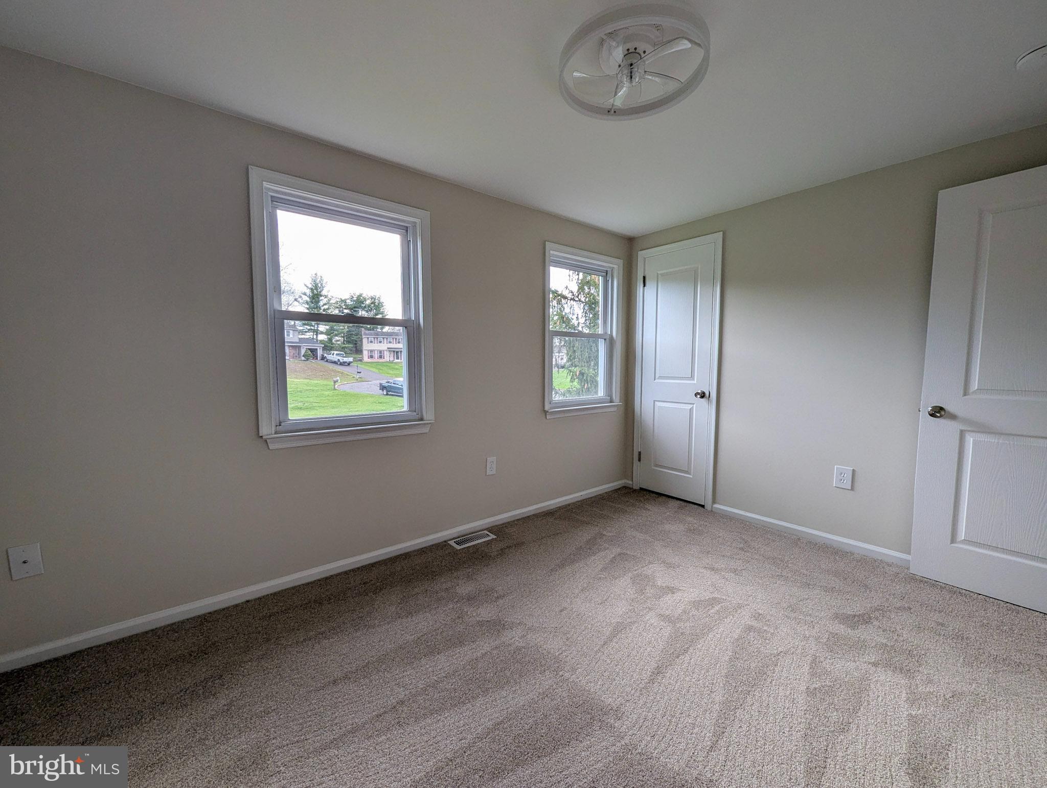 VILLAGE BROOK ESTS - Residential