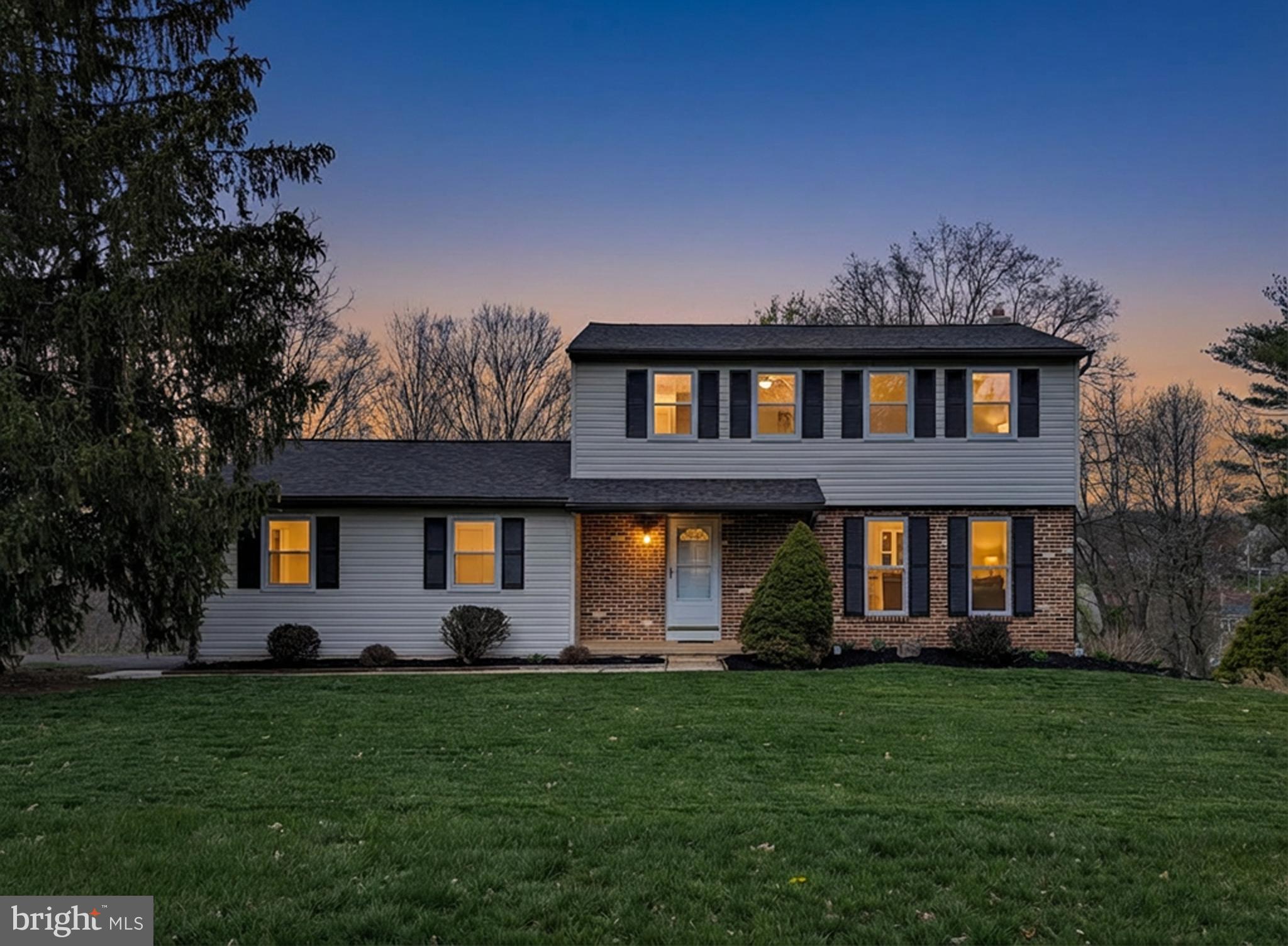 VILLAGE BROOK ESTS - Residential