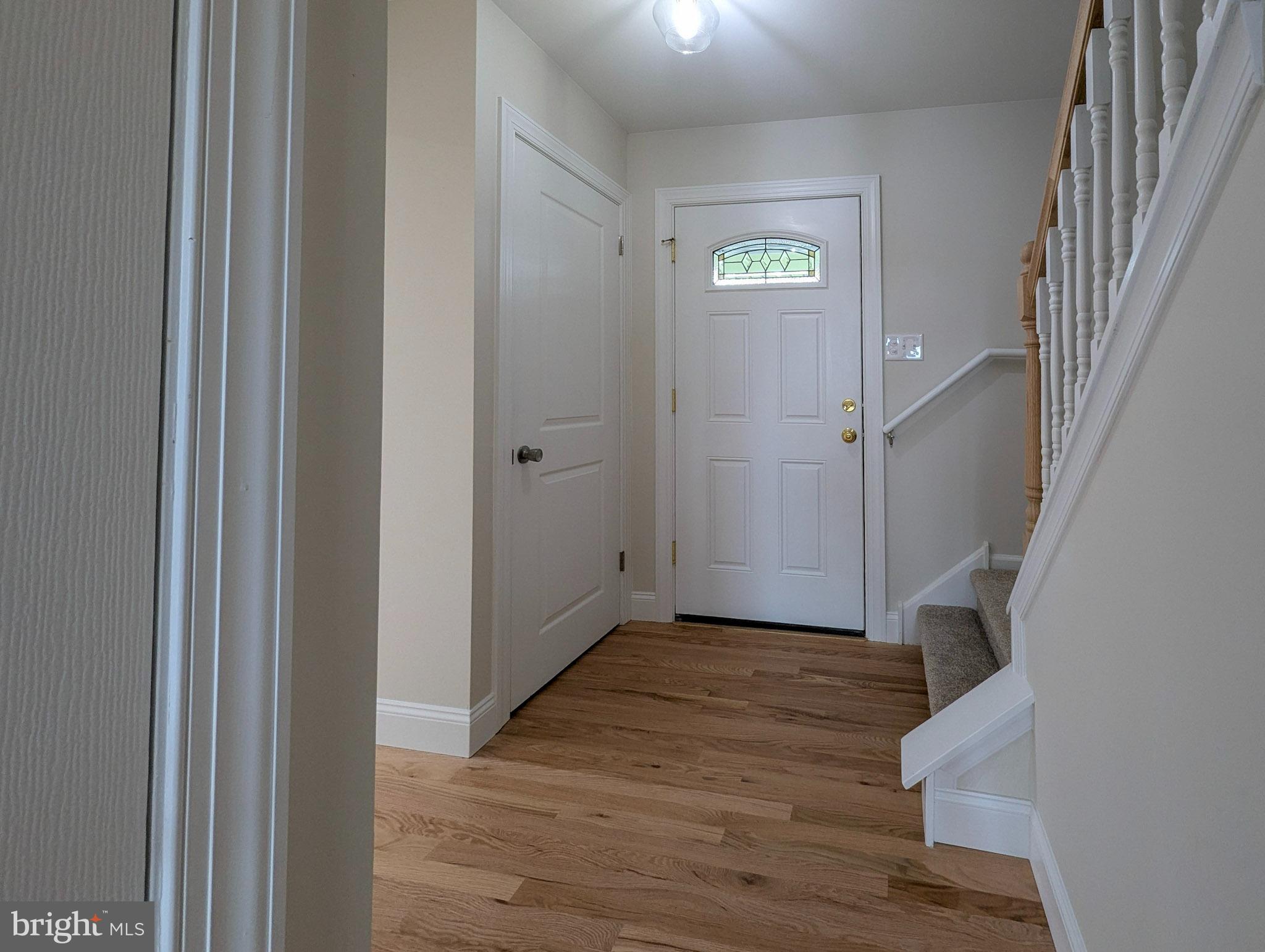 VILLAGE BROOK ESTS - Residential