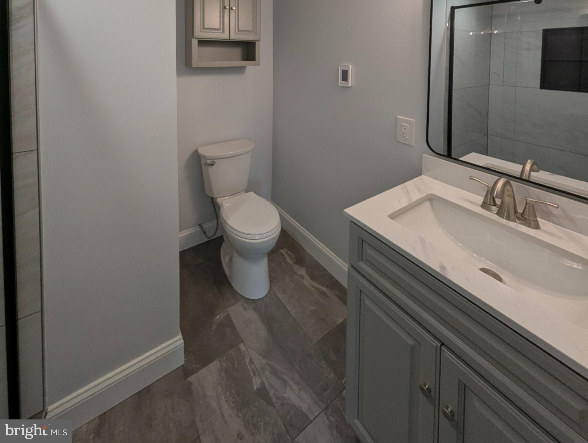 VILLAGE BROOK ESTS - Residential