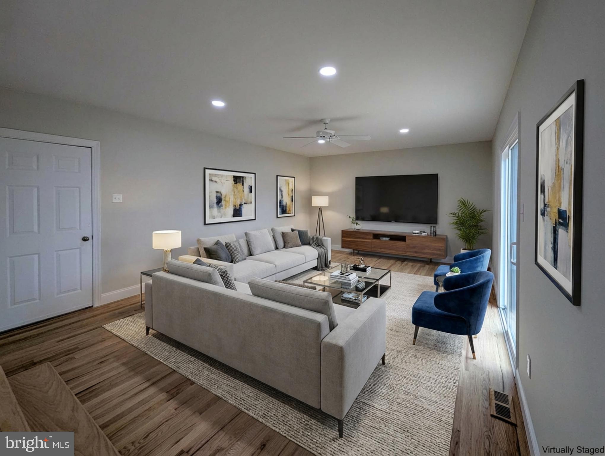 VILLAGE BROOK ESTS - Residential