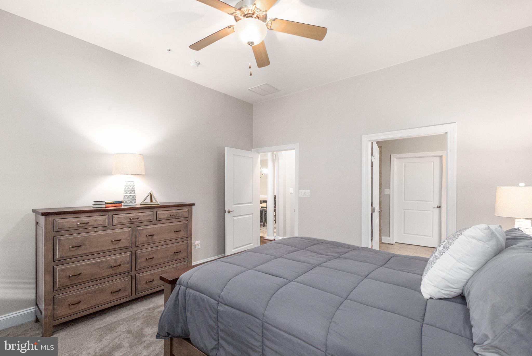 FALLSTON COMMONS - Residential