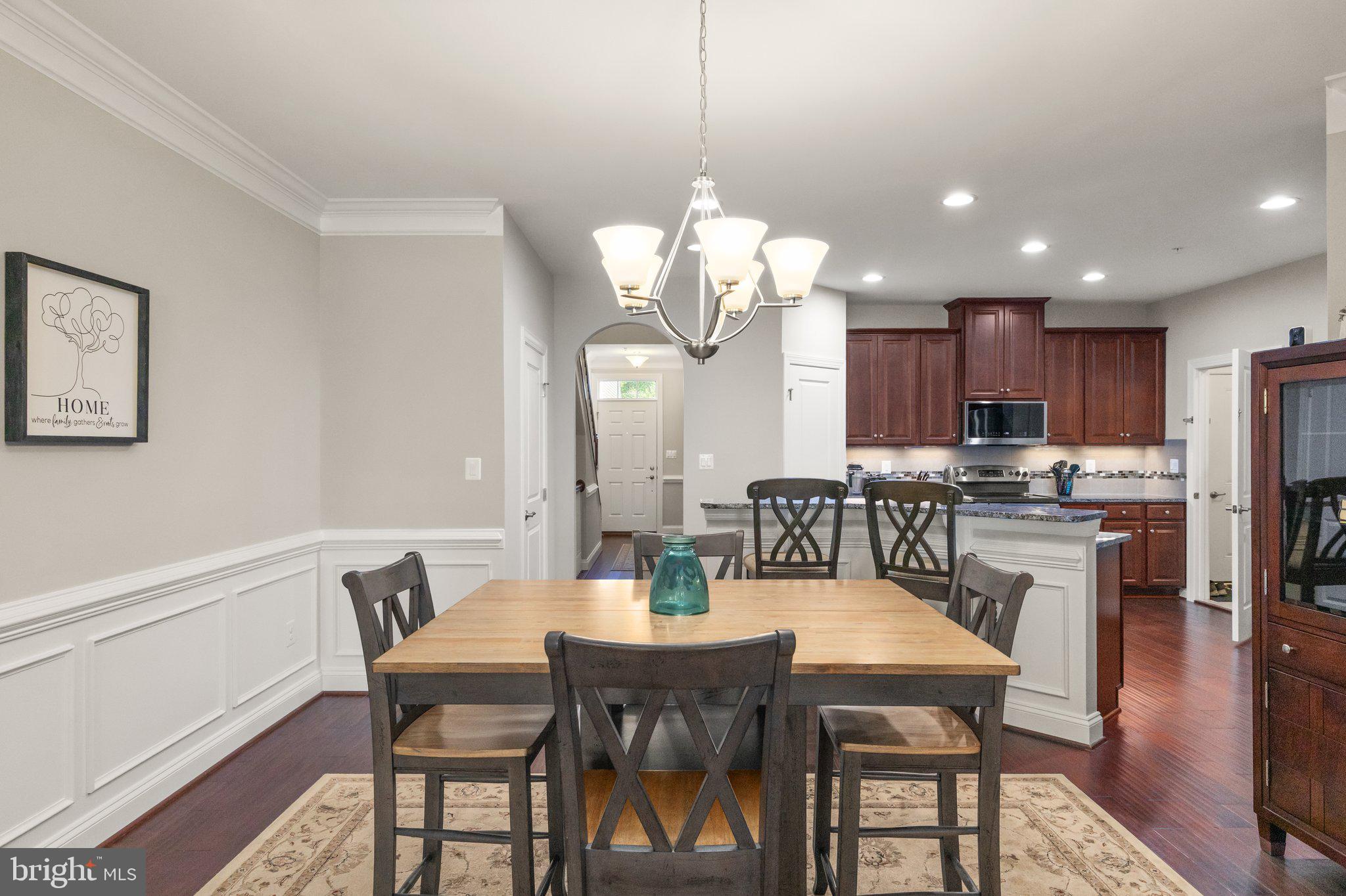 FALLSTON COMMONS - Residential