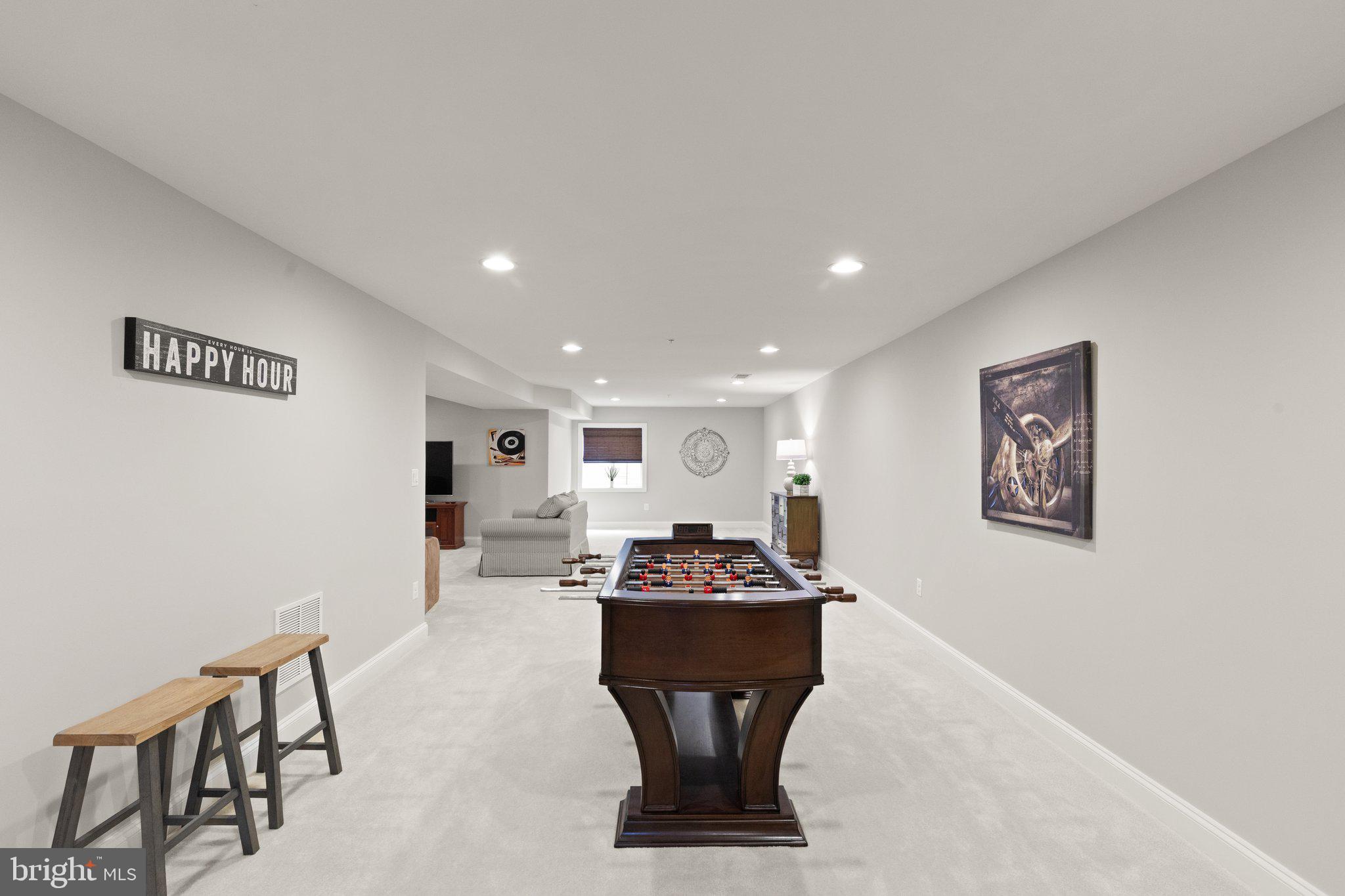 FALLSTON COMMONS - Residential