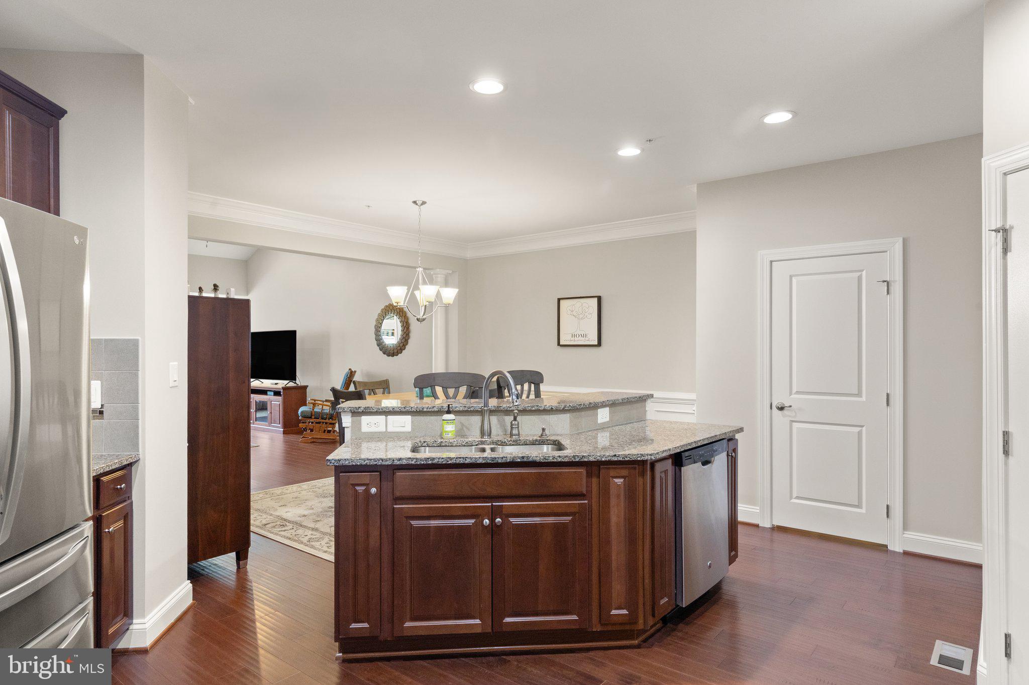 FALLSTON COMMONS - Residential