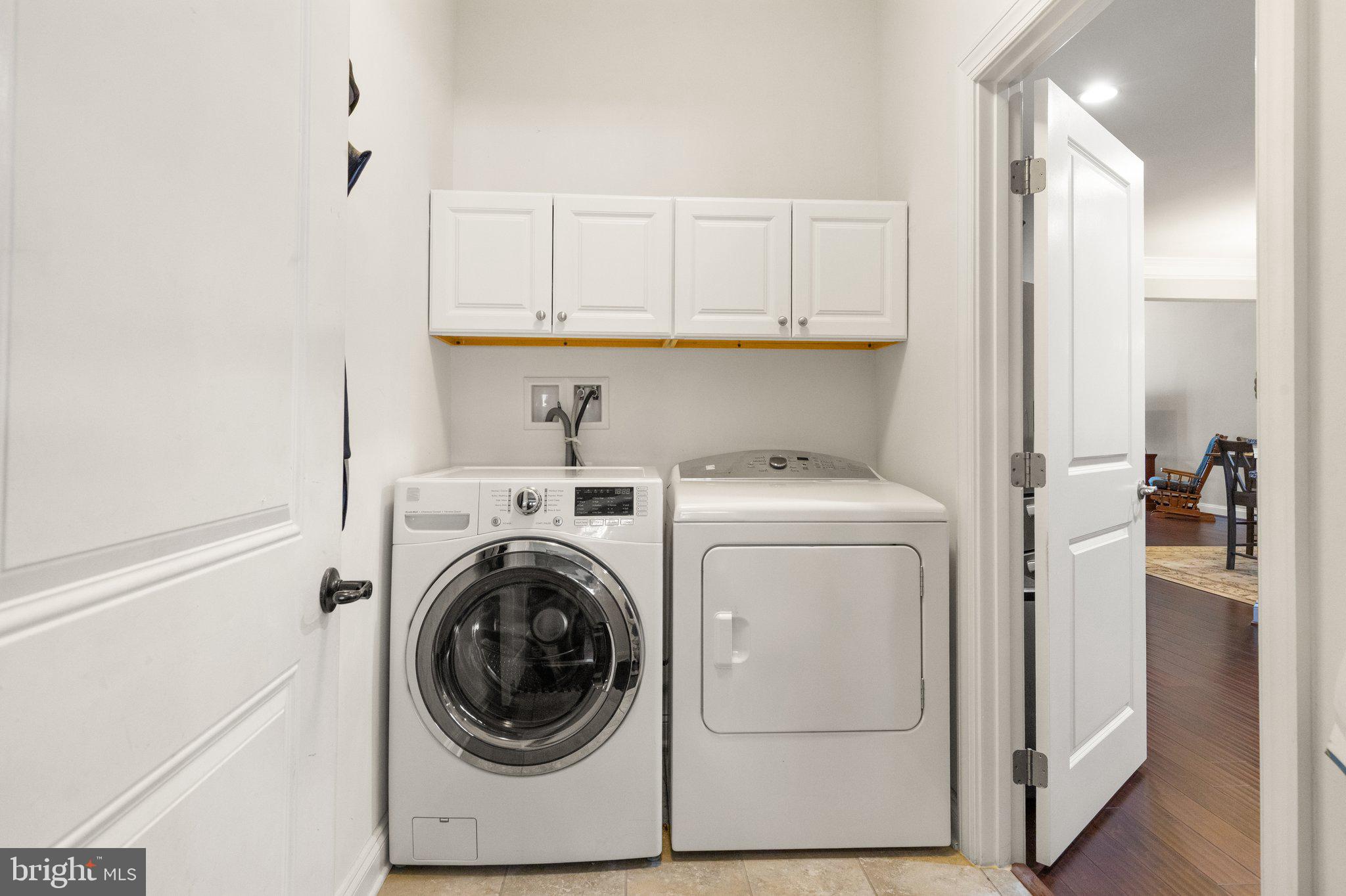 FALLSTON COMMONS - Residential