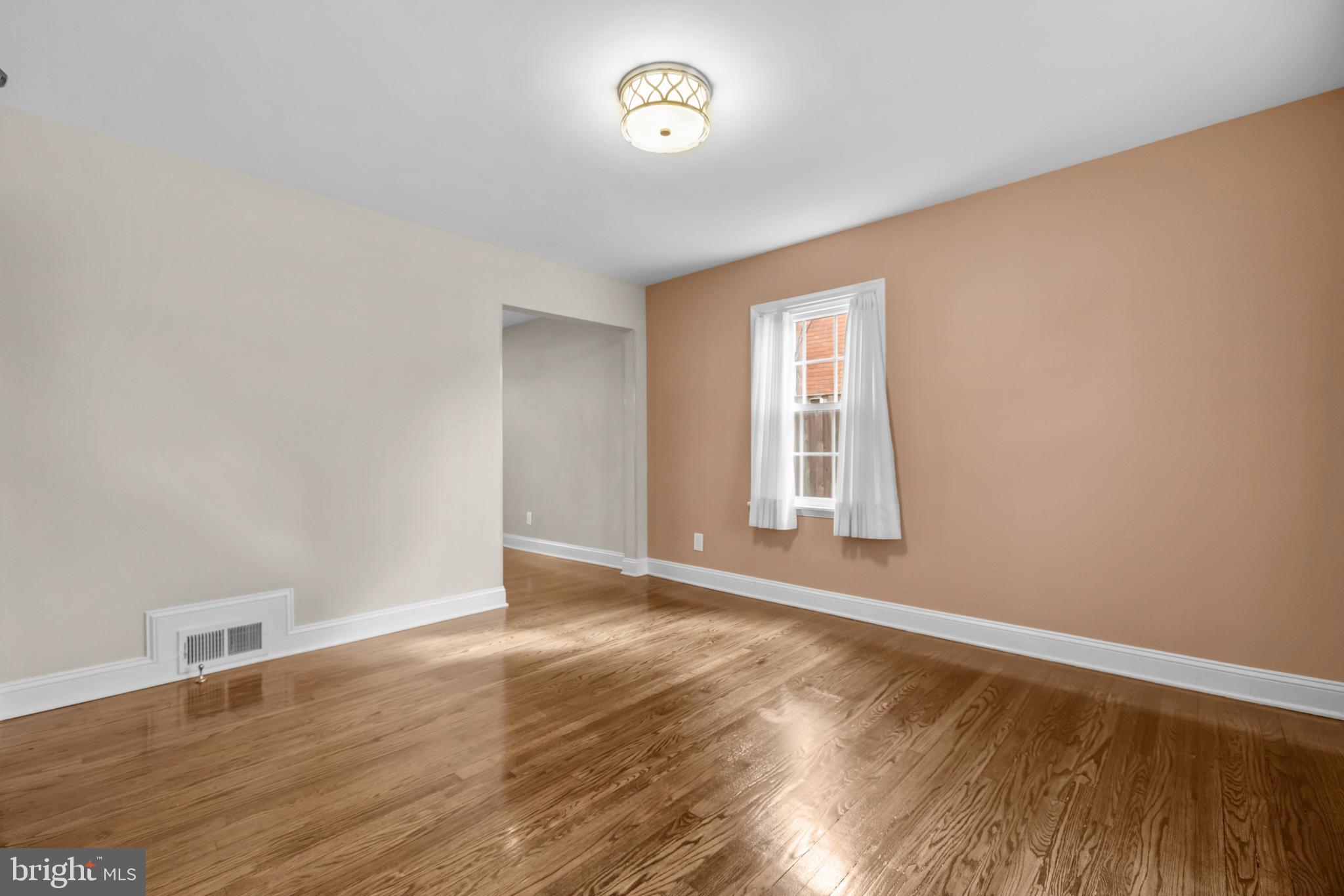 311 S WAYNE STREET S