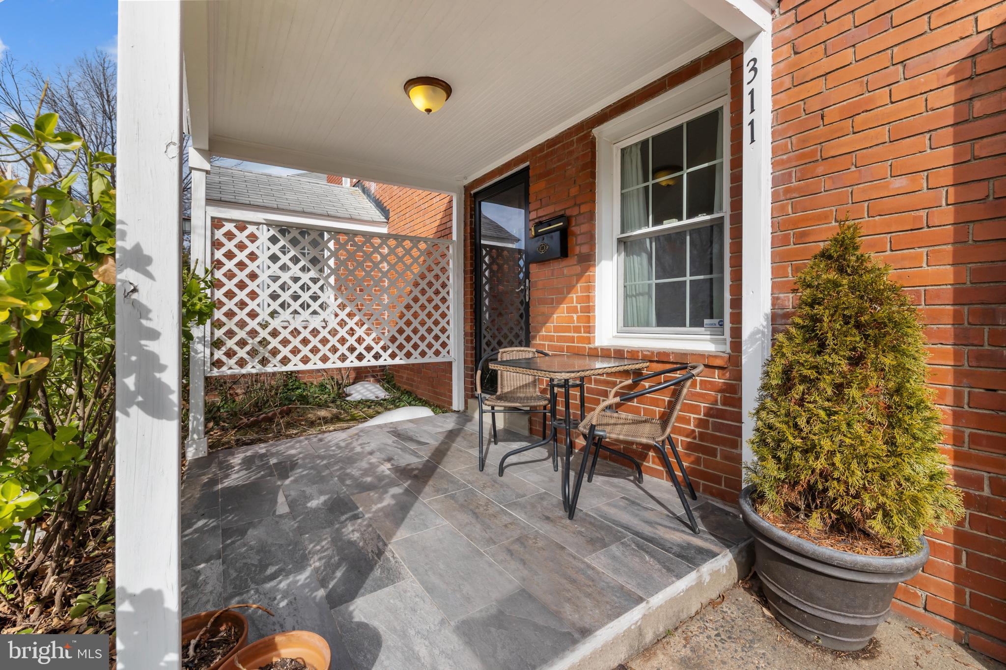 311 S WAYNE STREET S