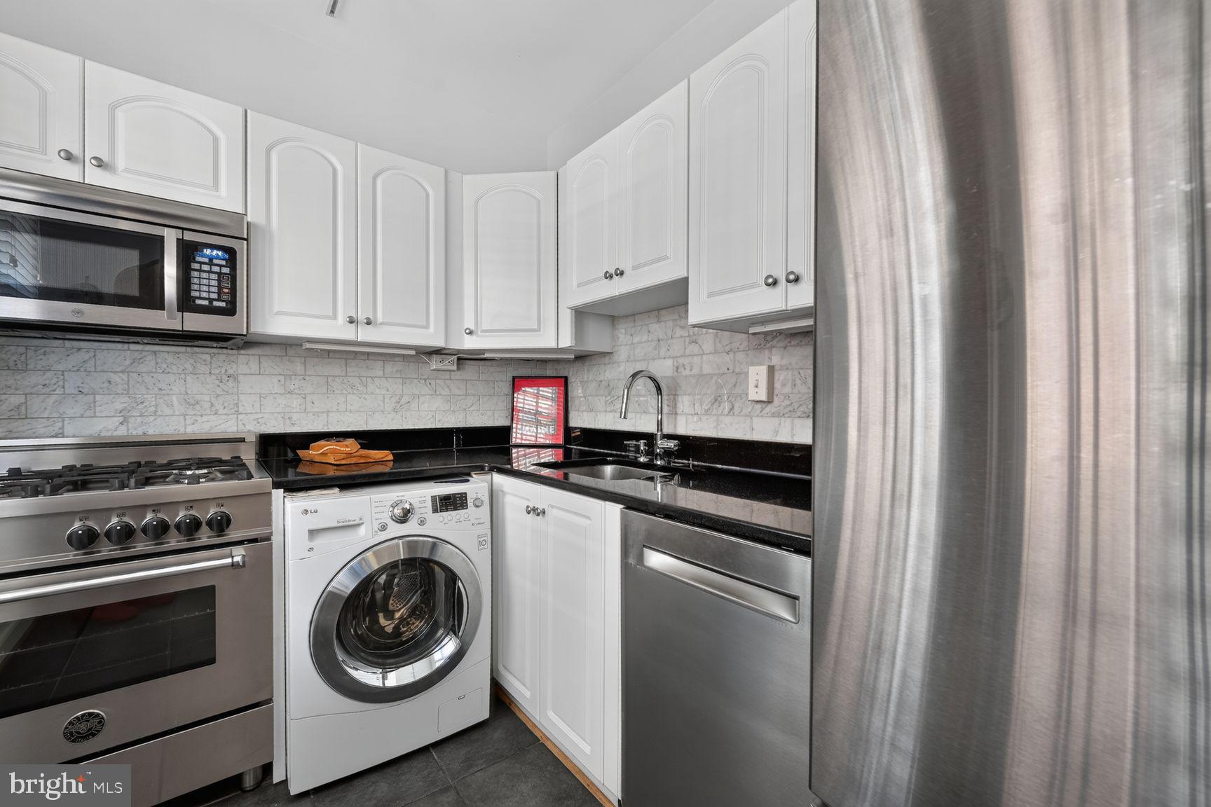 3028 WISCONSIN AVENUE NW 105