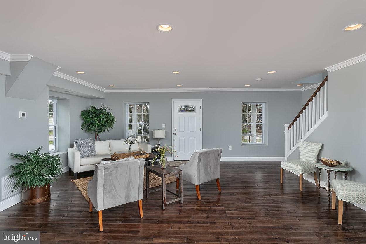 REISTERSTOWN - Residential