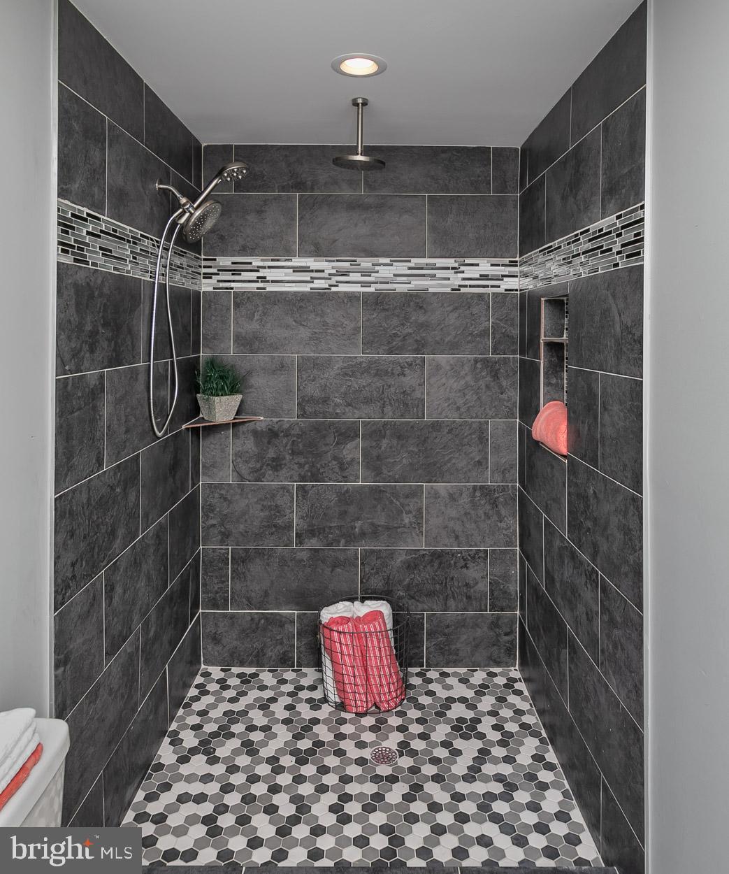 REISTERSTOWN - Residential