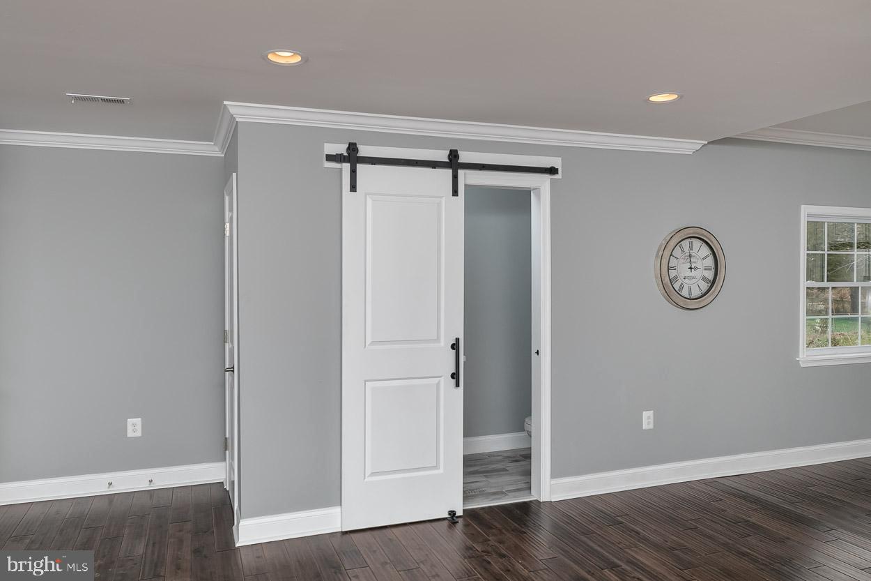 REISTERSTOWN - Residential