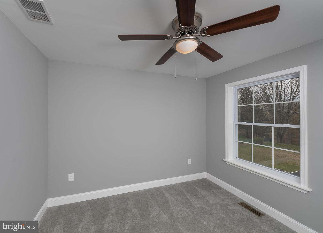 REISTERSTOWN - Residential