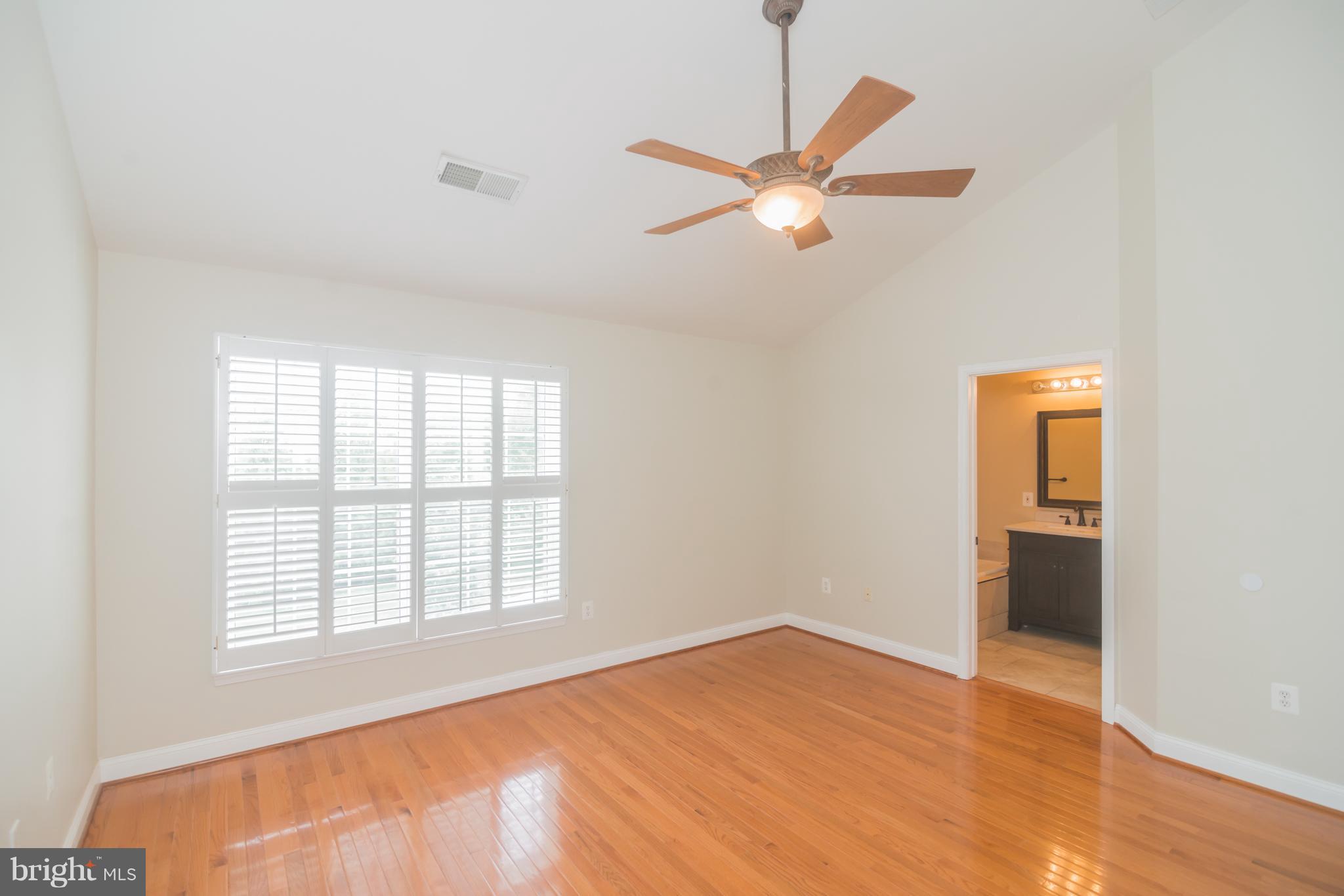 ASHBURN VILLAGE - Residential Lease