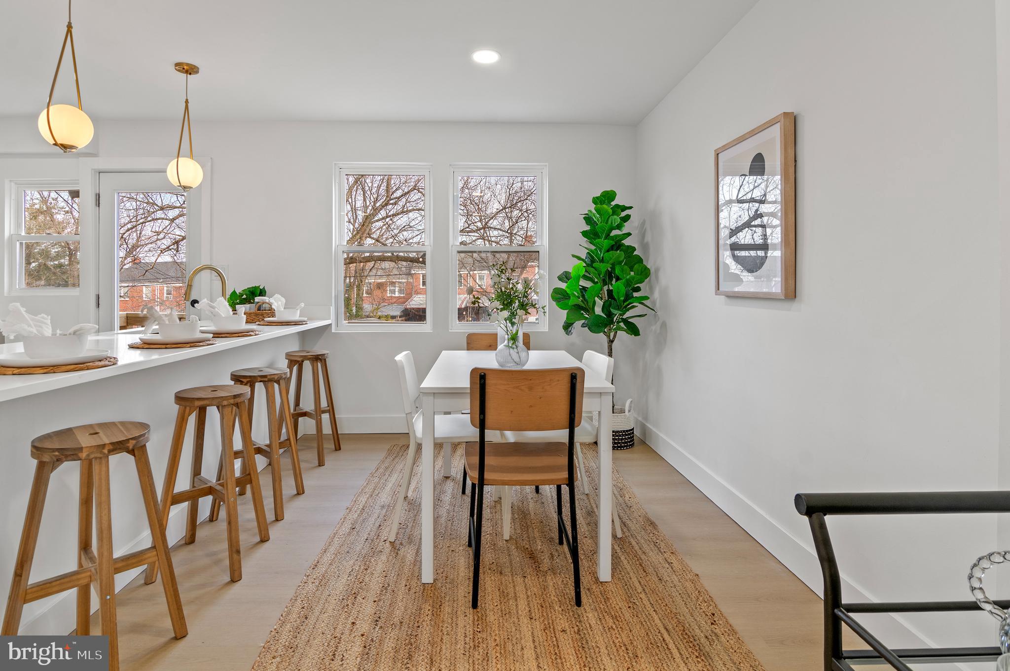 GLEN OAKS - Residential