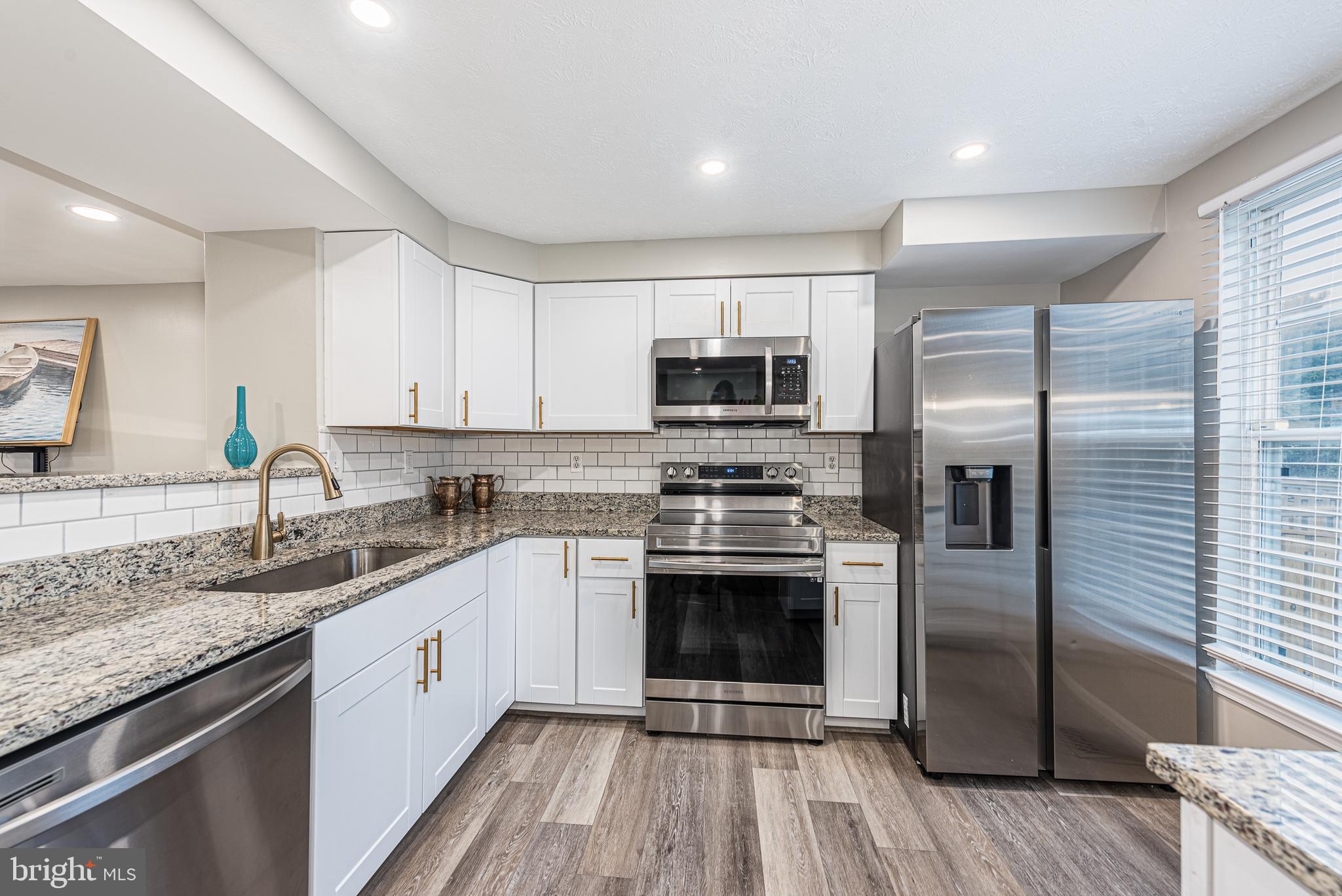 PARKVIEW TRAIL - Residential