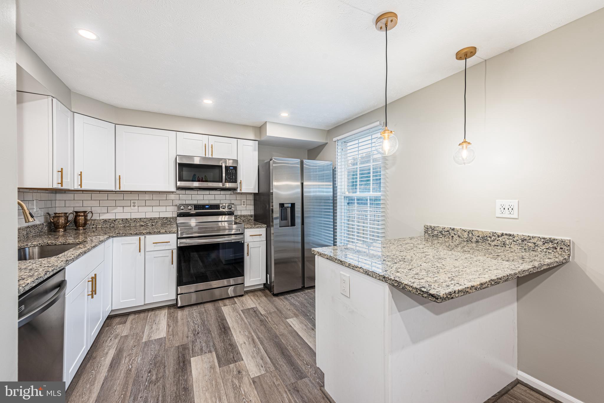 PARKVIEW TRAIL - Residential