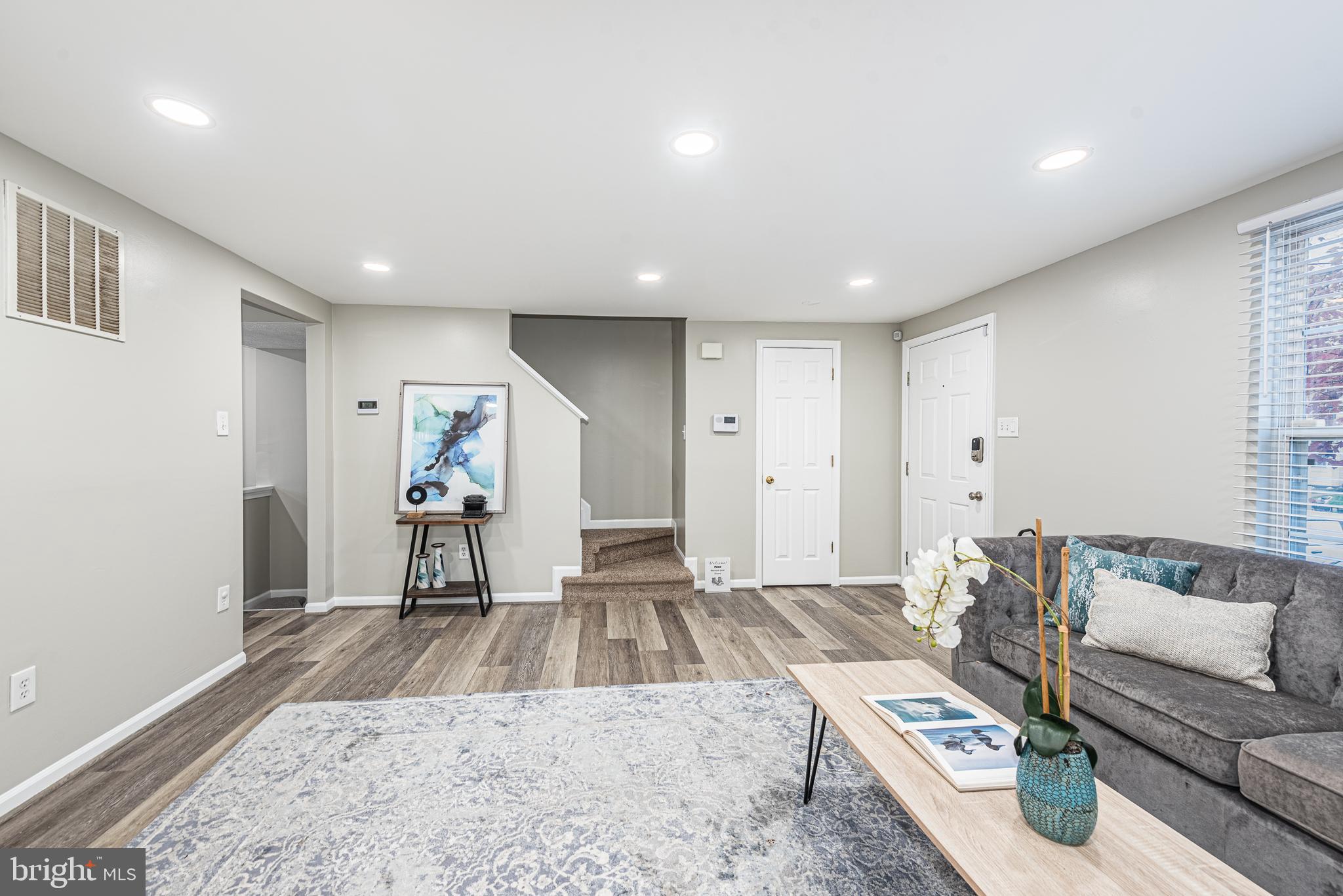 PARKVIEW TRAIL - Residential