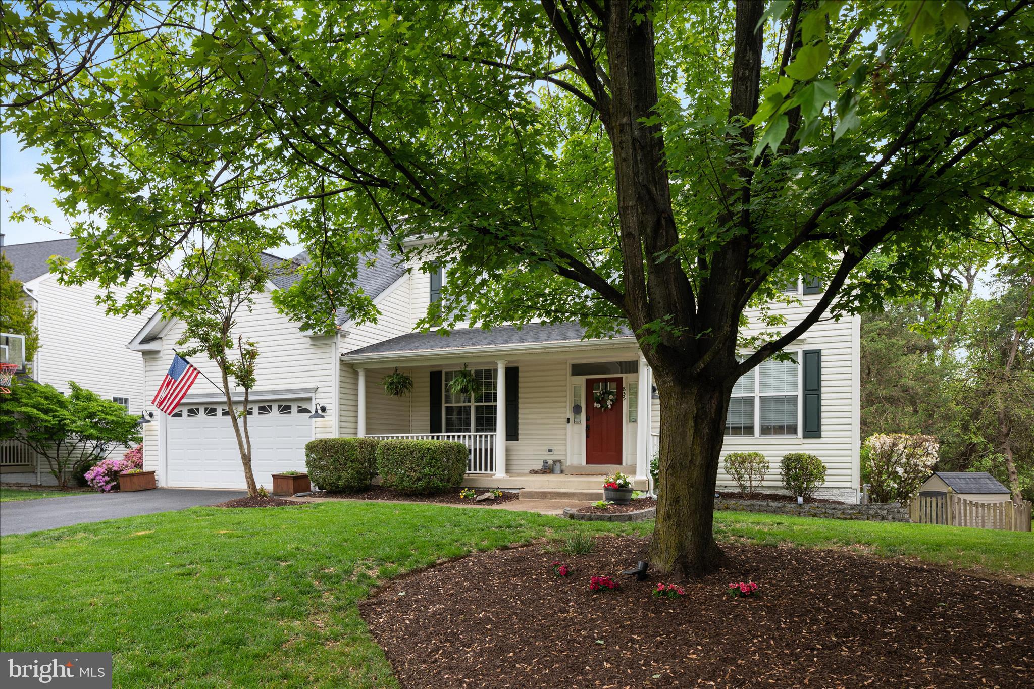 835 SANTMYER DRIVE SE