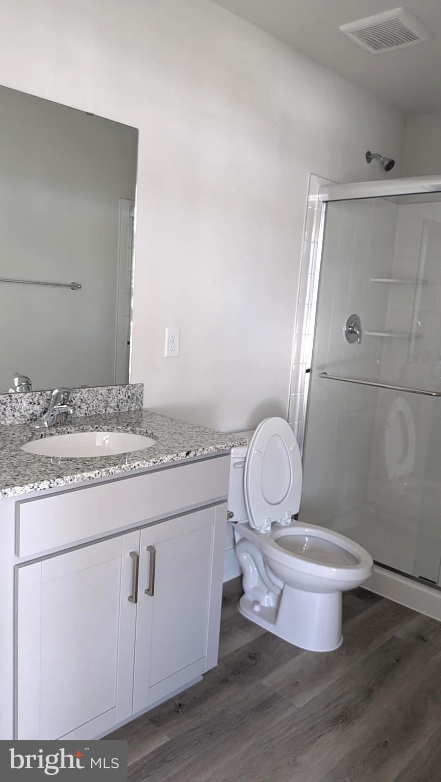 RETREAT AT WINDING CREEK - Residential Lease