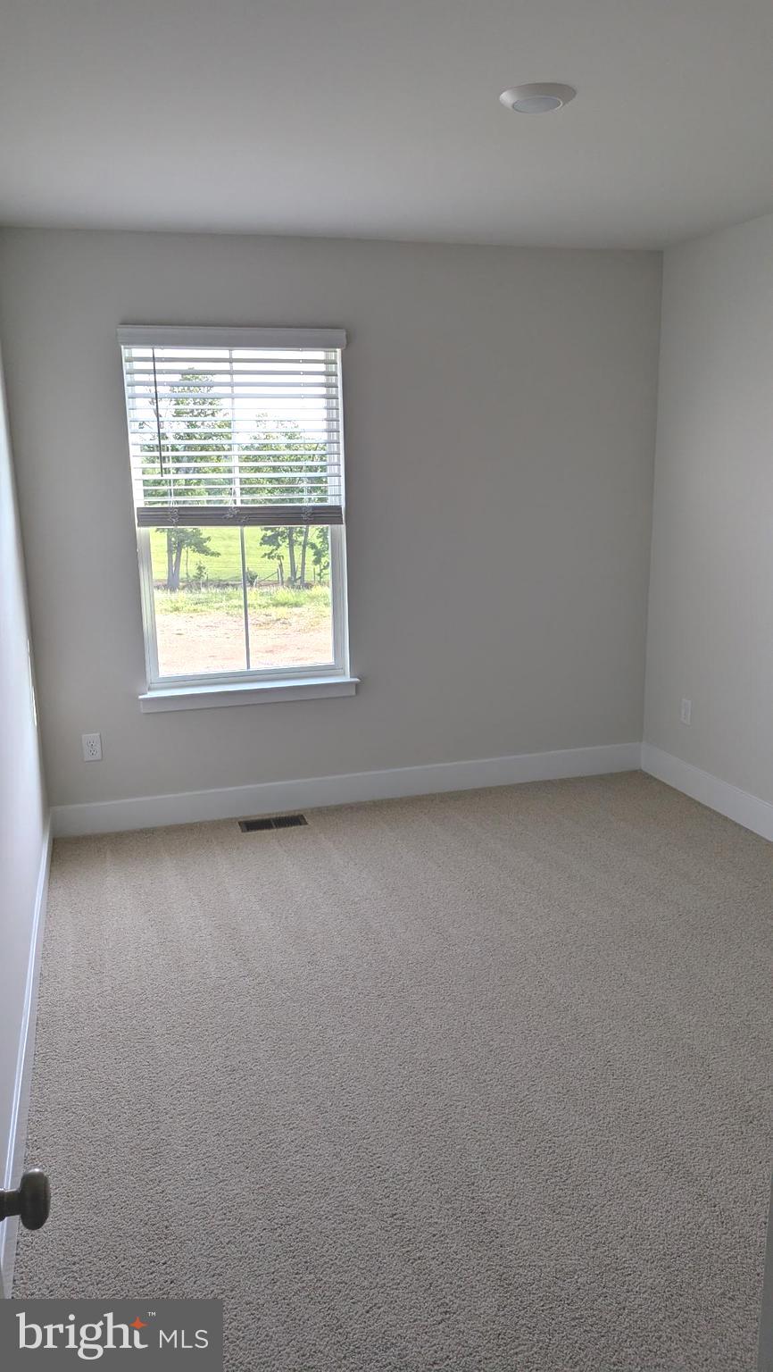 RETREAT AT WINDING CREEK - Residential Lease