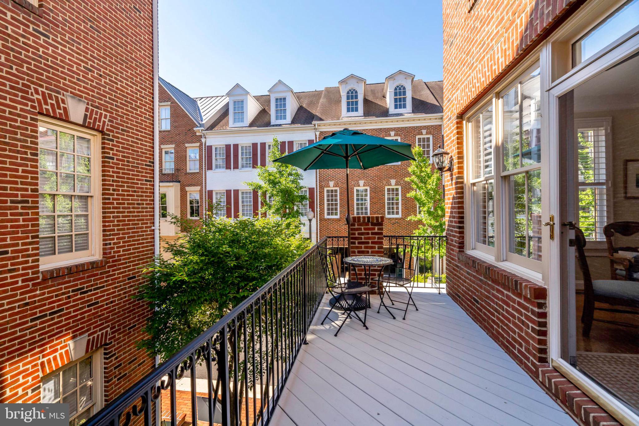 FORDS LANDING - Residential