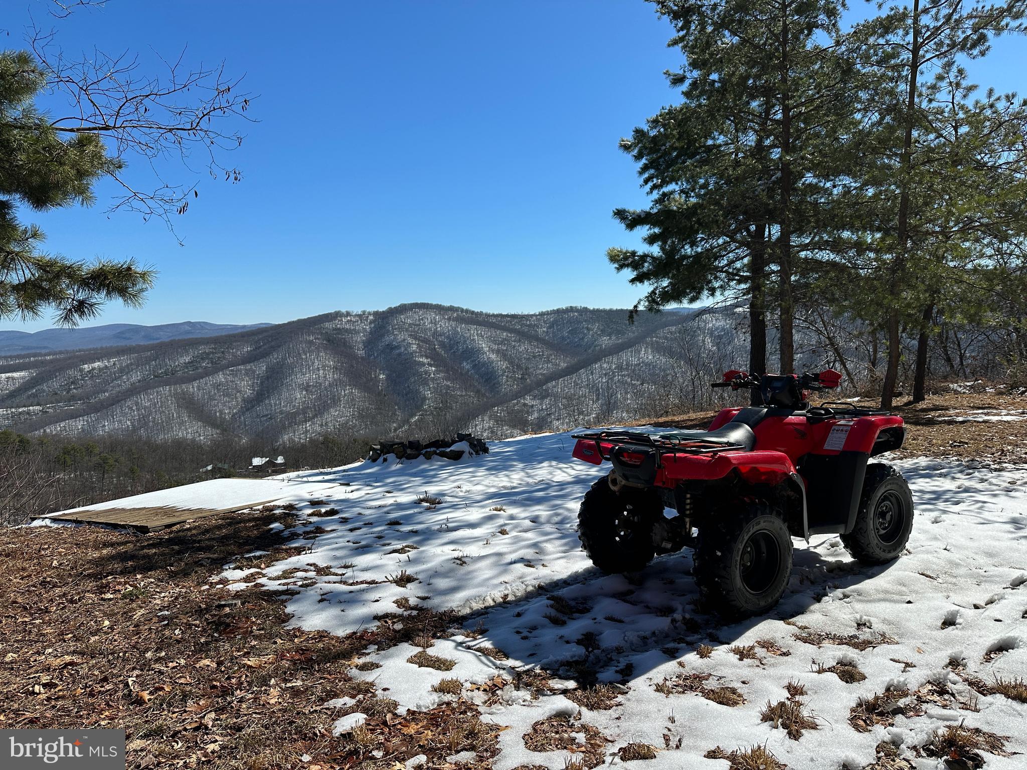 LOST RIVER BLUFFS - Residential