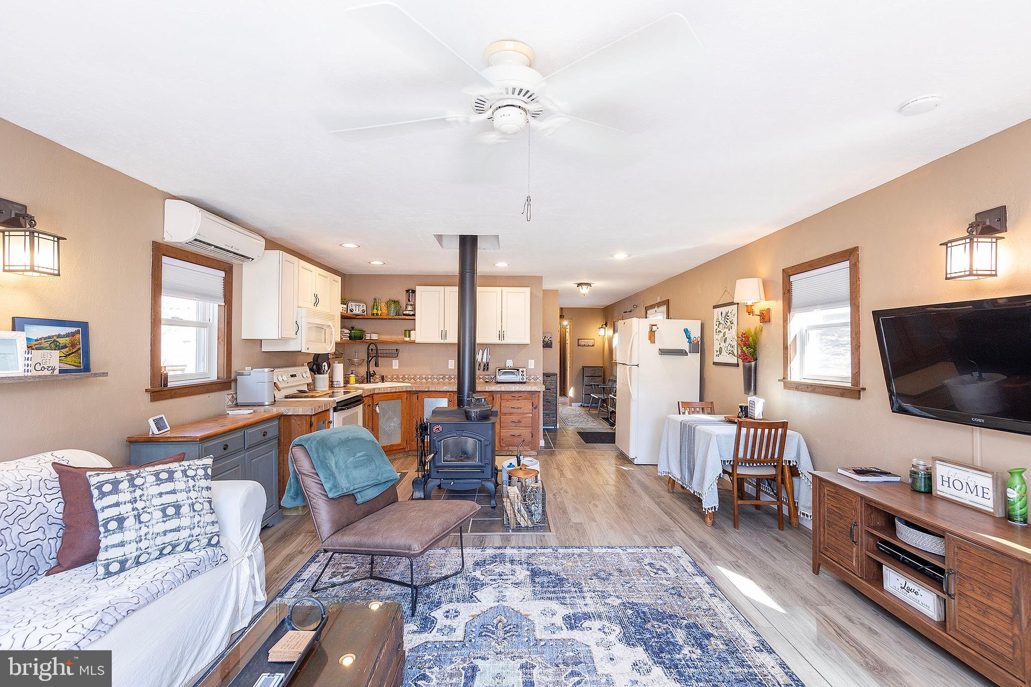 LOST RIVER BLUFFS - Residential