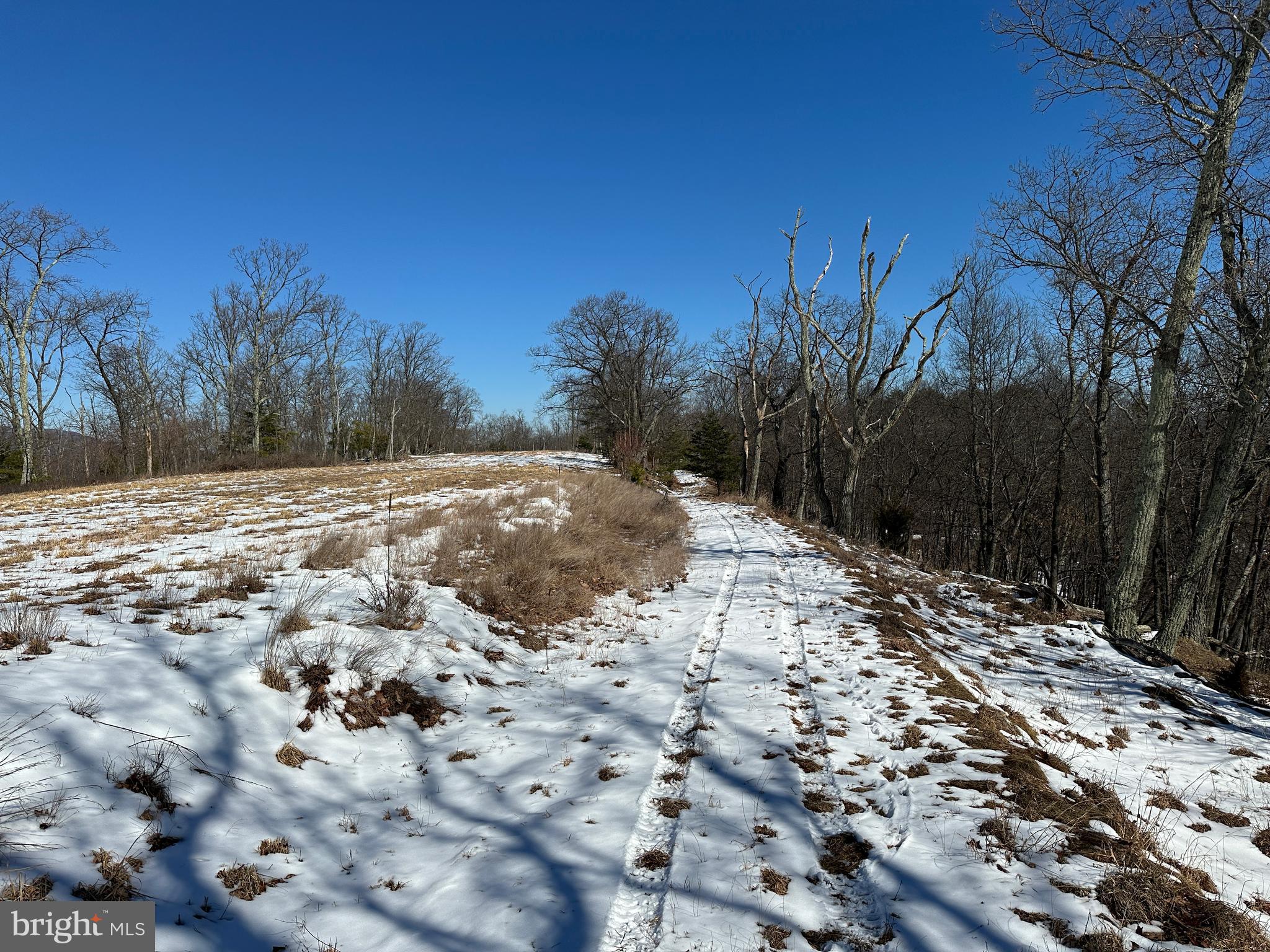 LOST RIVER BLUFFS - Residential