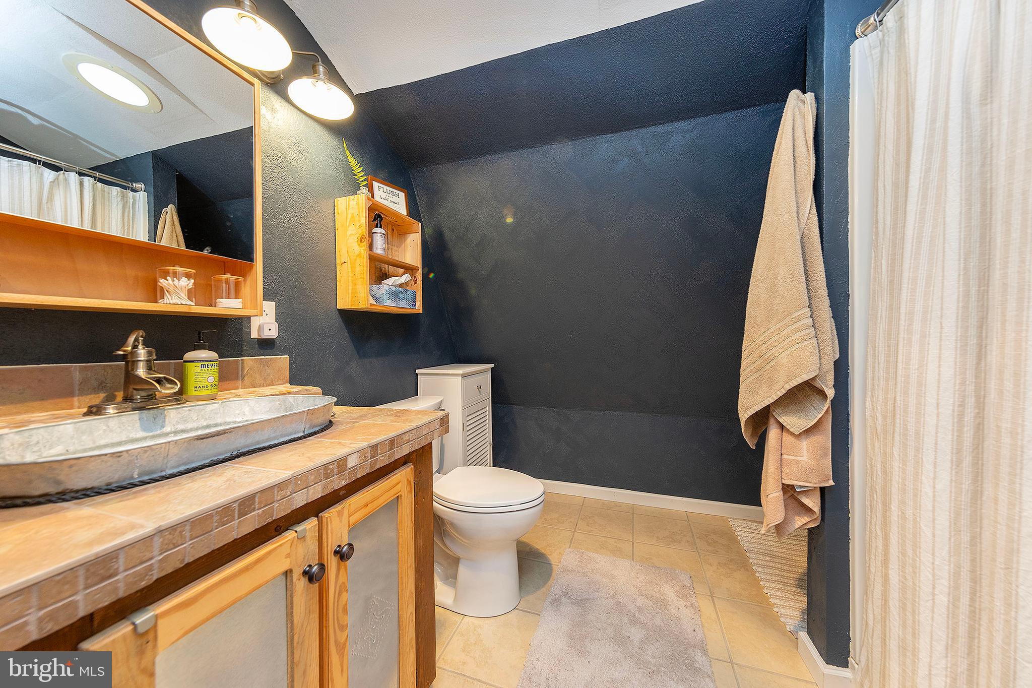 LOST RIVER BLUFFS - Residential