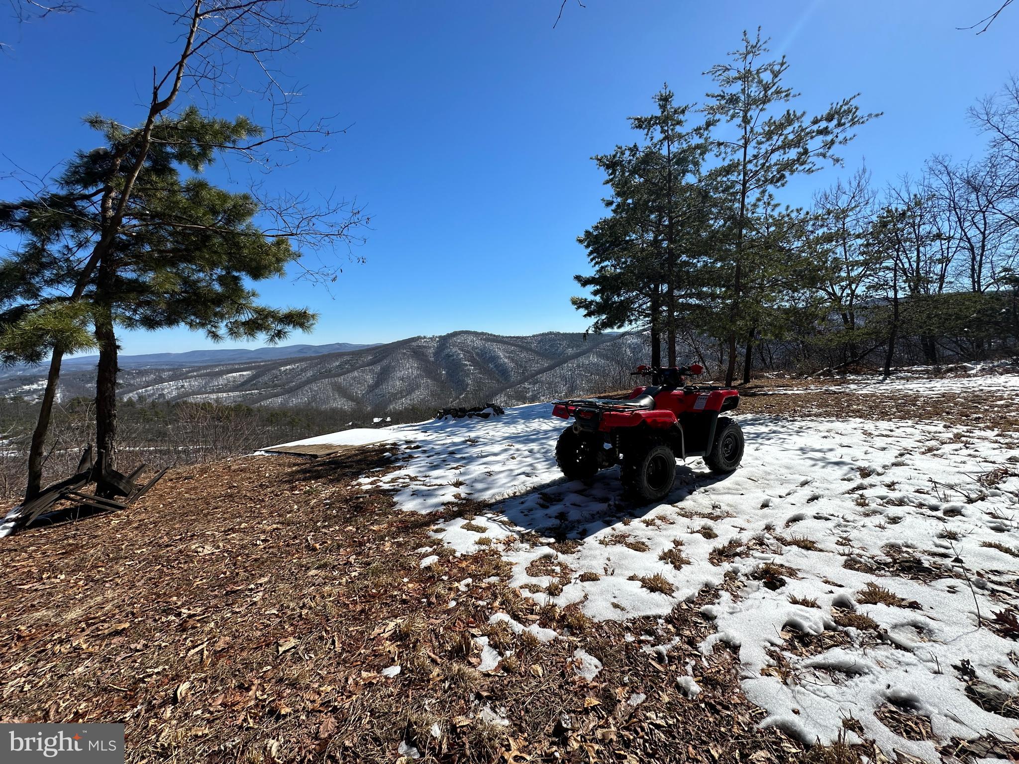LOST RIVER BLUFFS - Residential