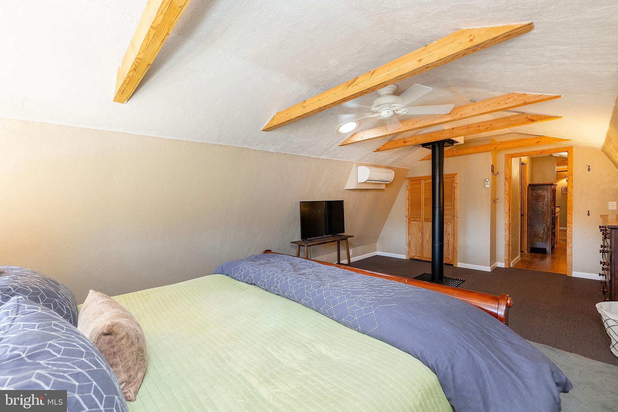 LOST RIVER BLUFFS - Residential