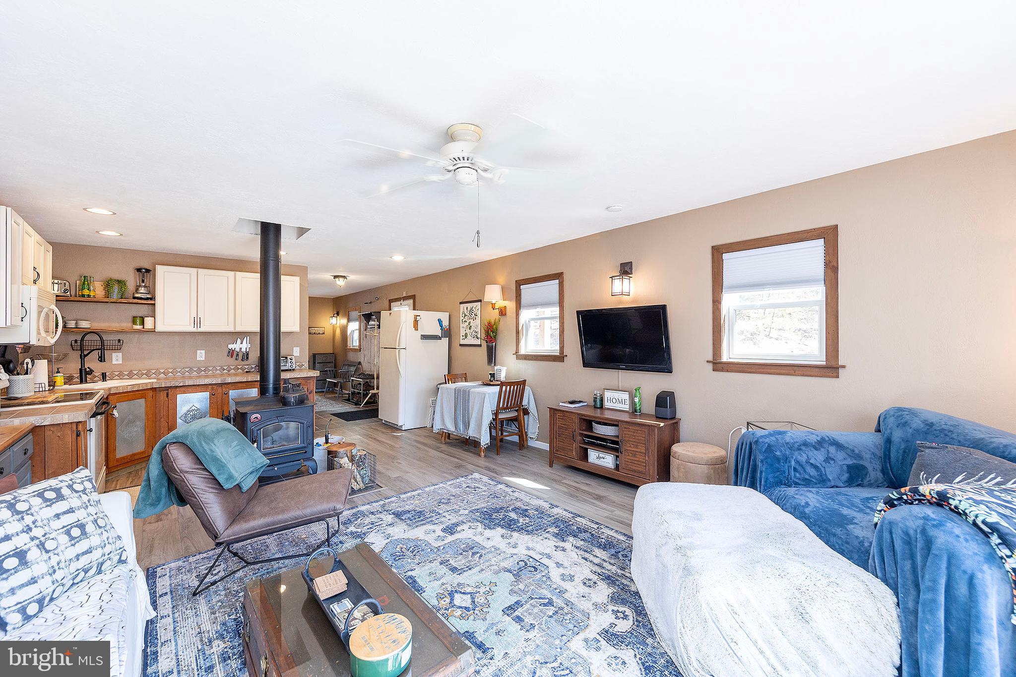 LOST RIVER BLUFFS - Residential