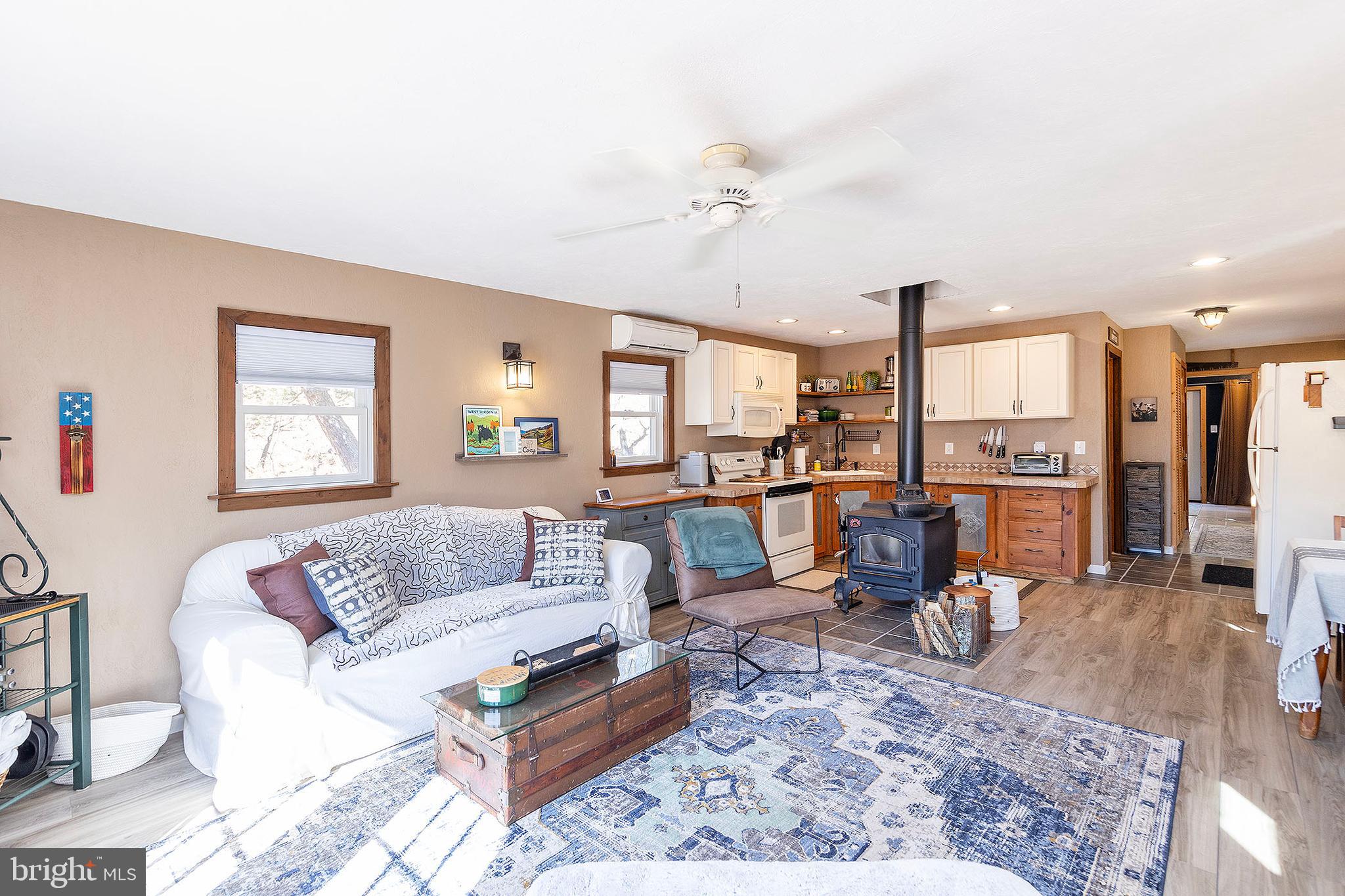 LOST RIVER BLUFFS - Residential