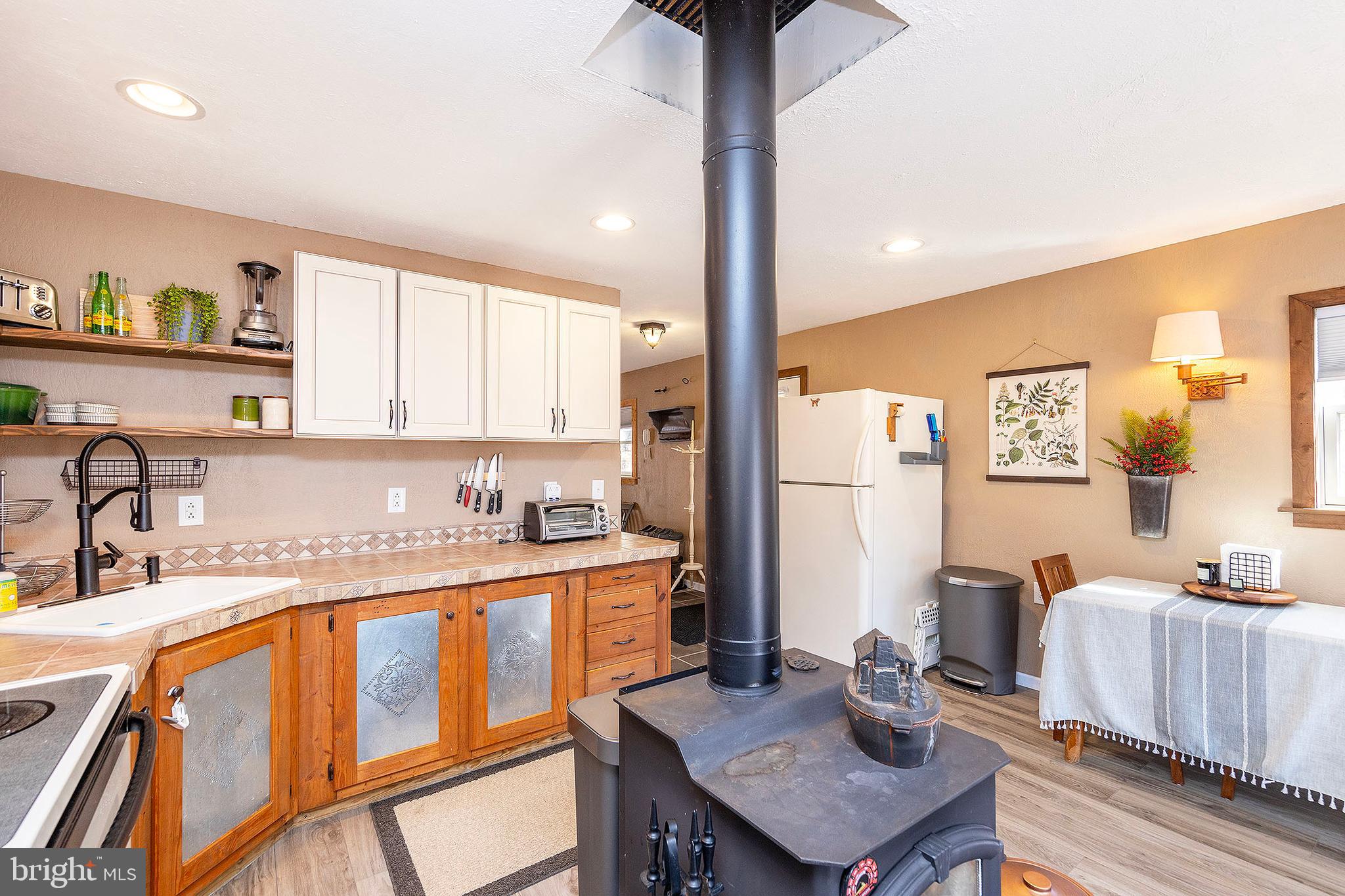 LOST RIVER BLUFFS - Residential